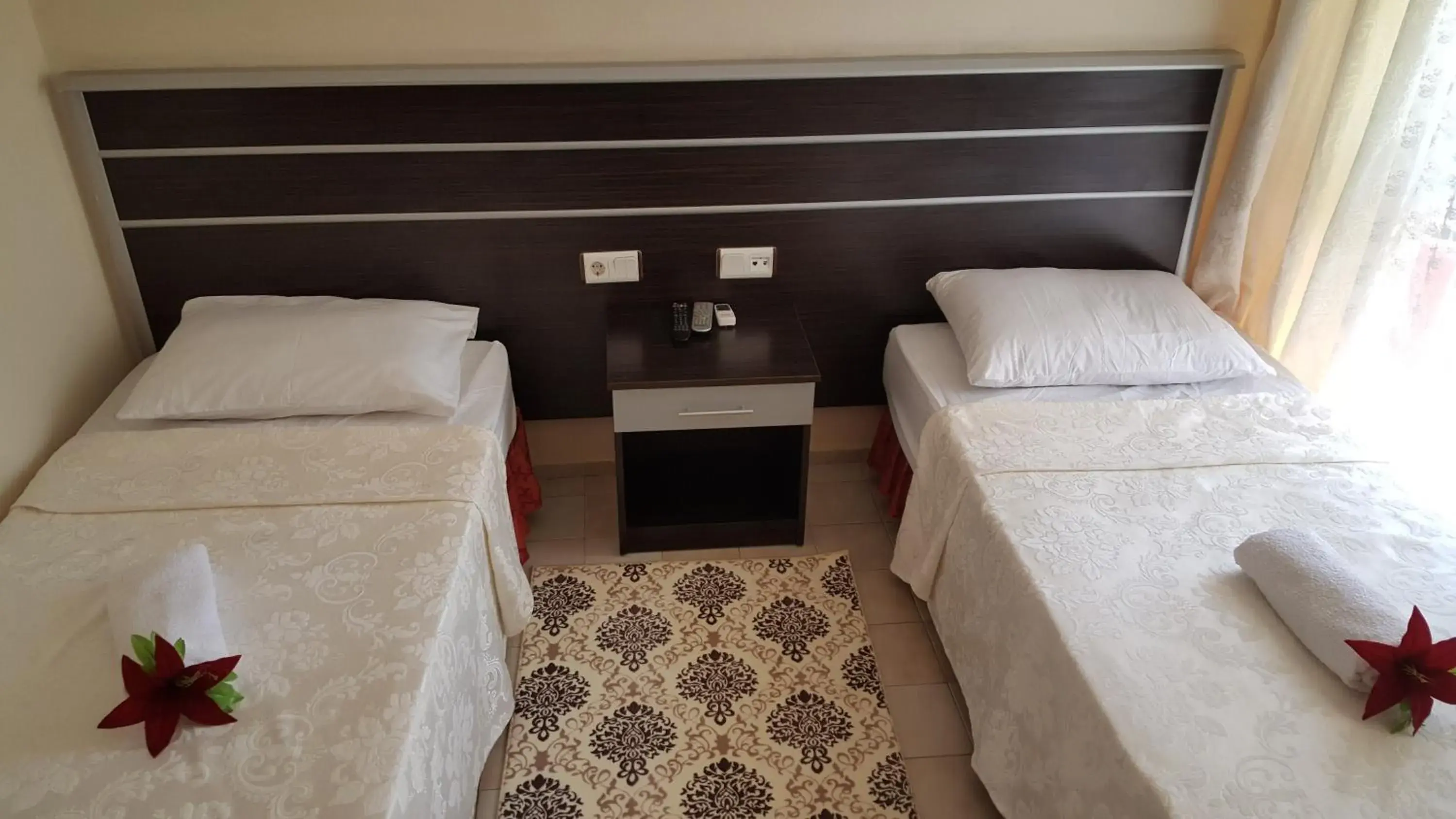 Standard Double or Twin Room in Kartal Hotel Standard Double or Twin Room in Kartal Hotel