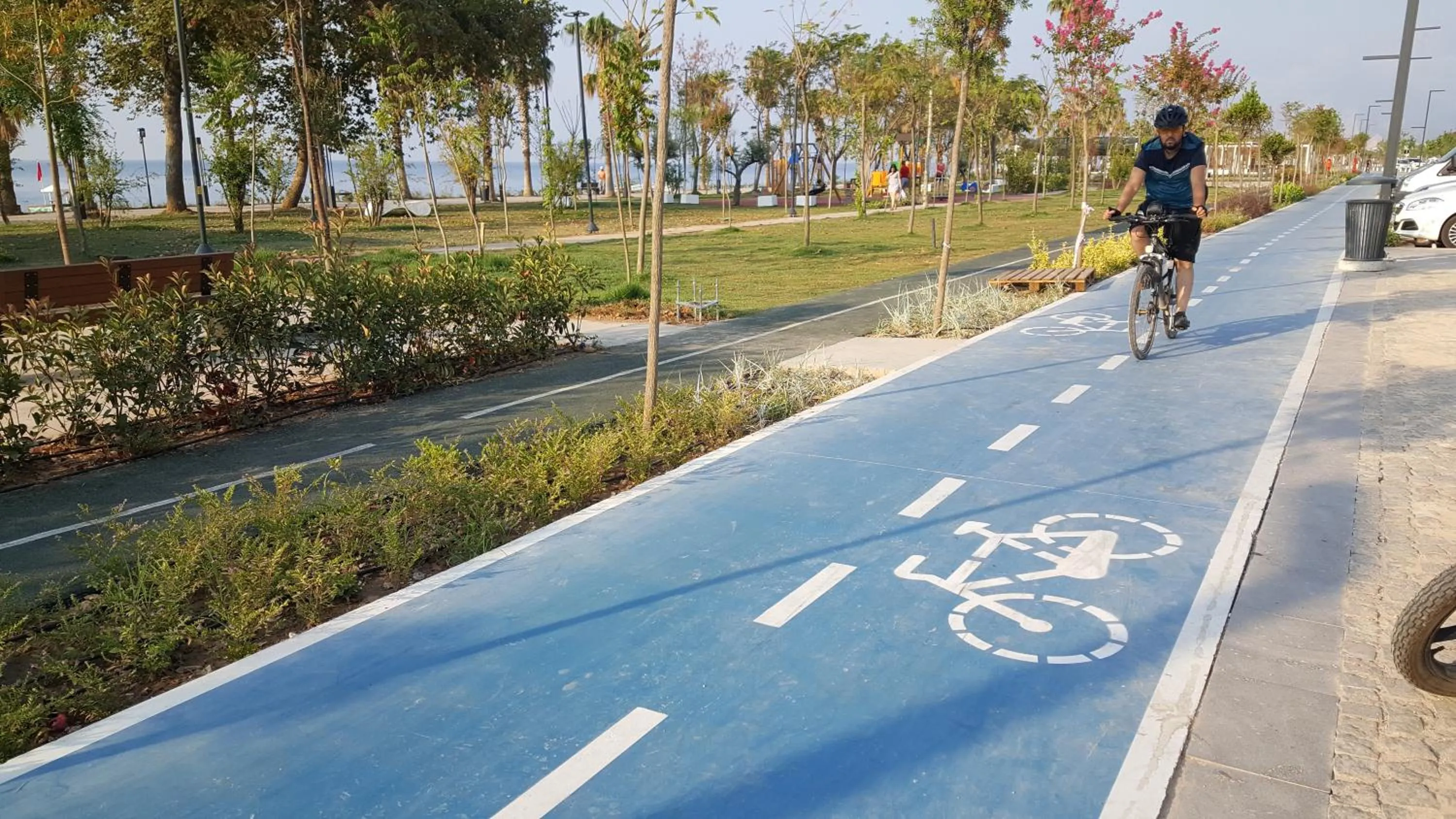 Beach in Kartal Hotel