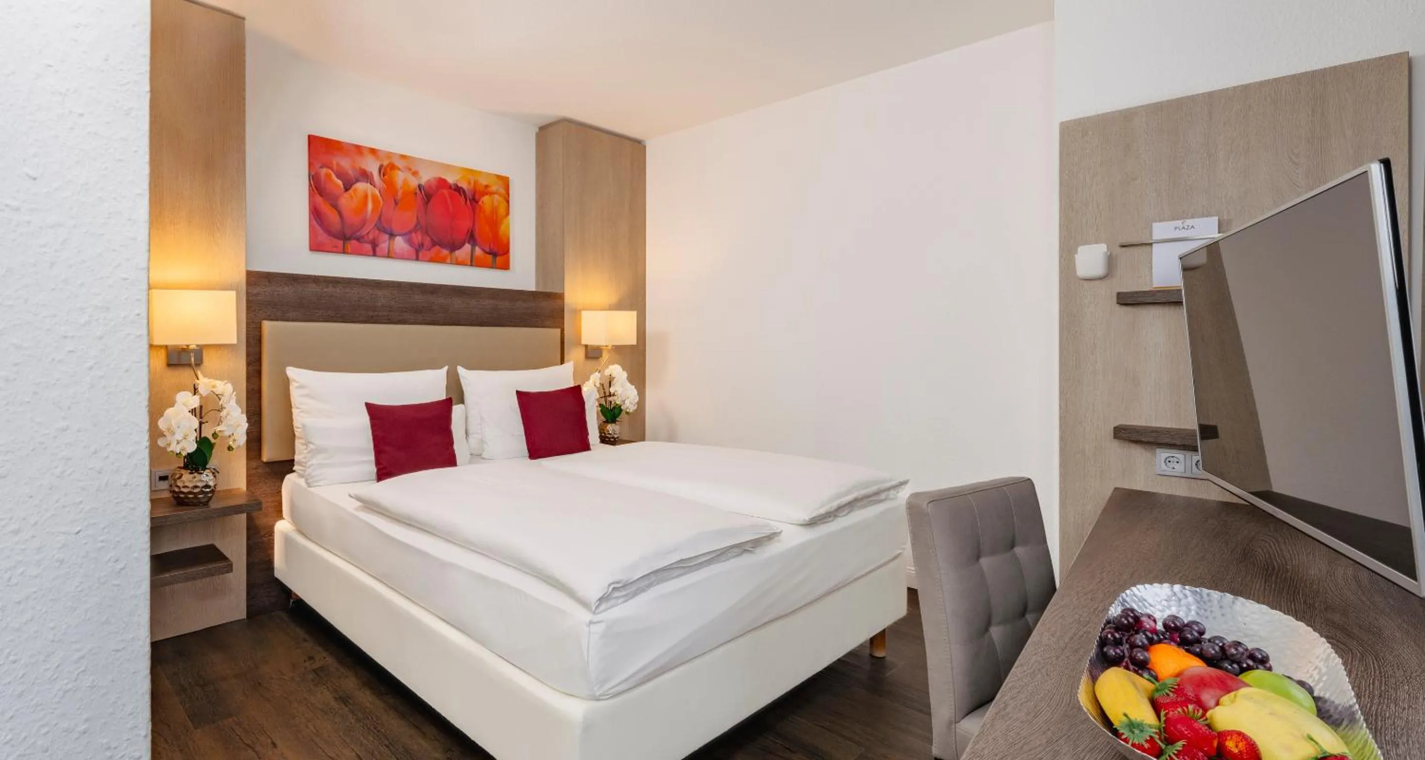 Bedroom, Bed in PLAZA INN Karlsruhe Nord