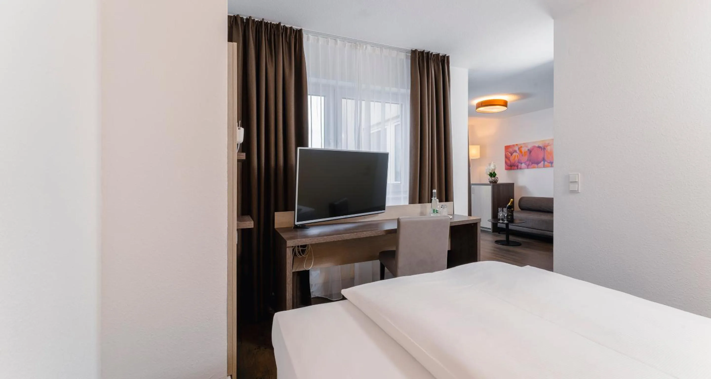 Photo of the whole room, Bed in PLAZA INN Karlsruhe Nord