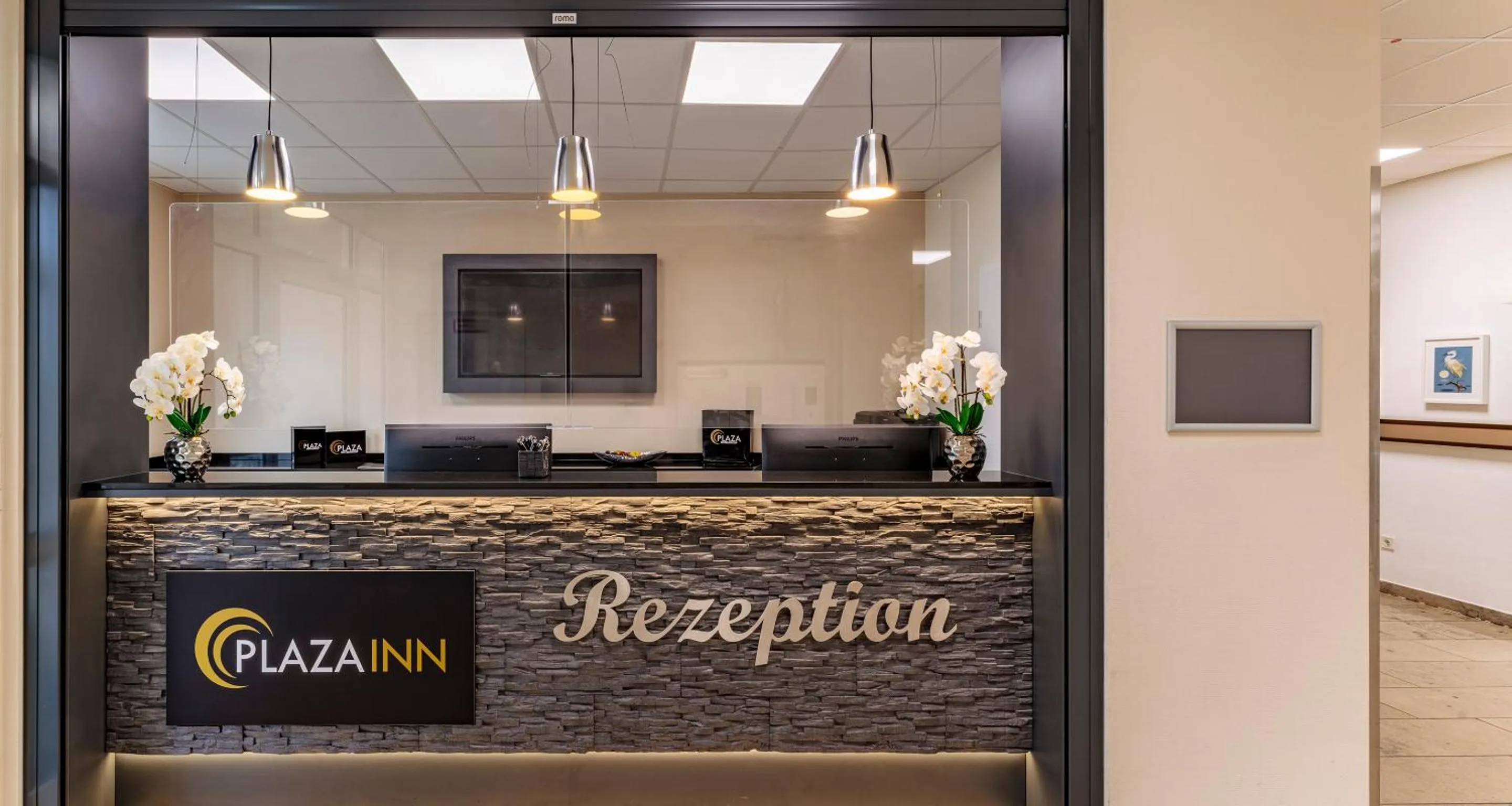 Lobby or reception in PLAZA INN Karlsruhe Nord