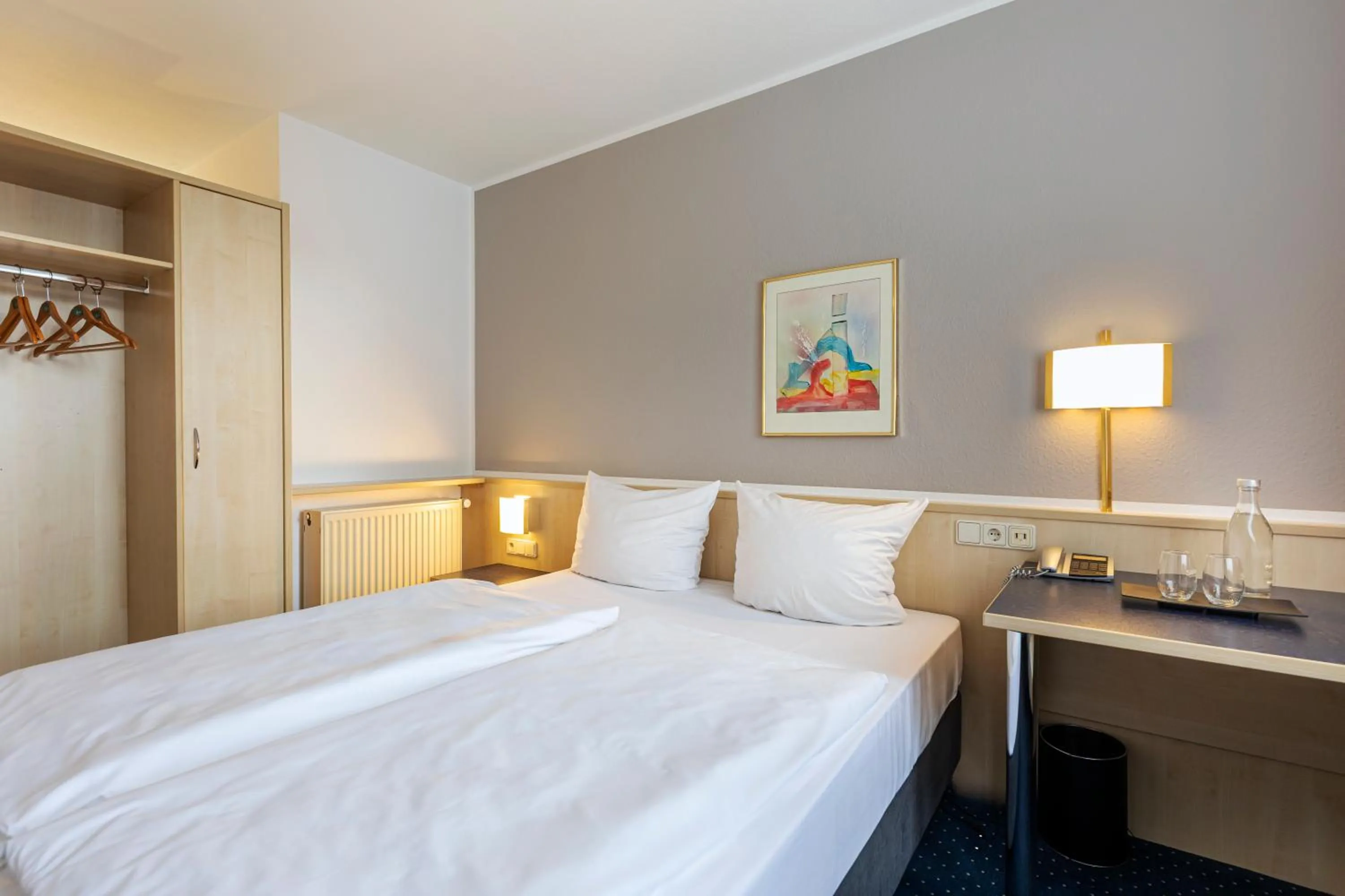 Bedroom, Bed in ACHAT Hotel Leipzig Messe