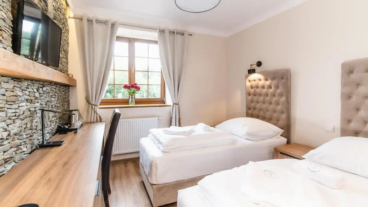 Deluxe Double or Twin Room in Apartamenty Kapitańskie Deluxe Double or Twin Room in Apartamenty Kapitańskie