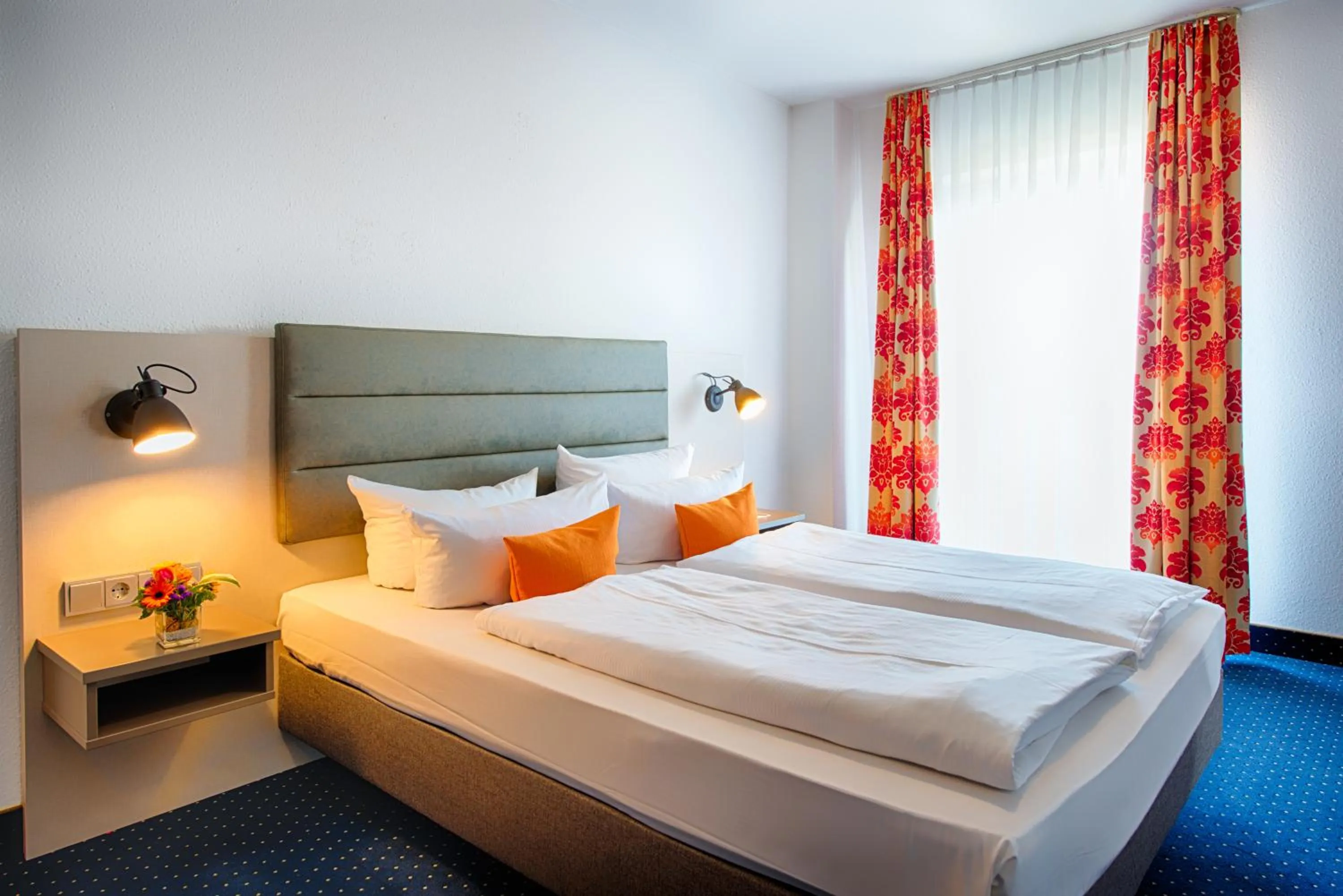 Bedroom, Bed in ACHAT Hotel Zwickau