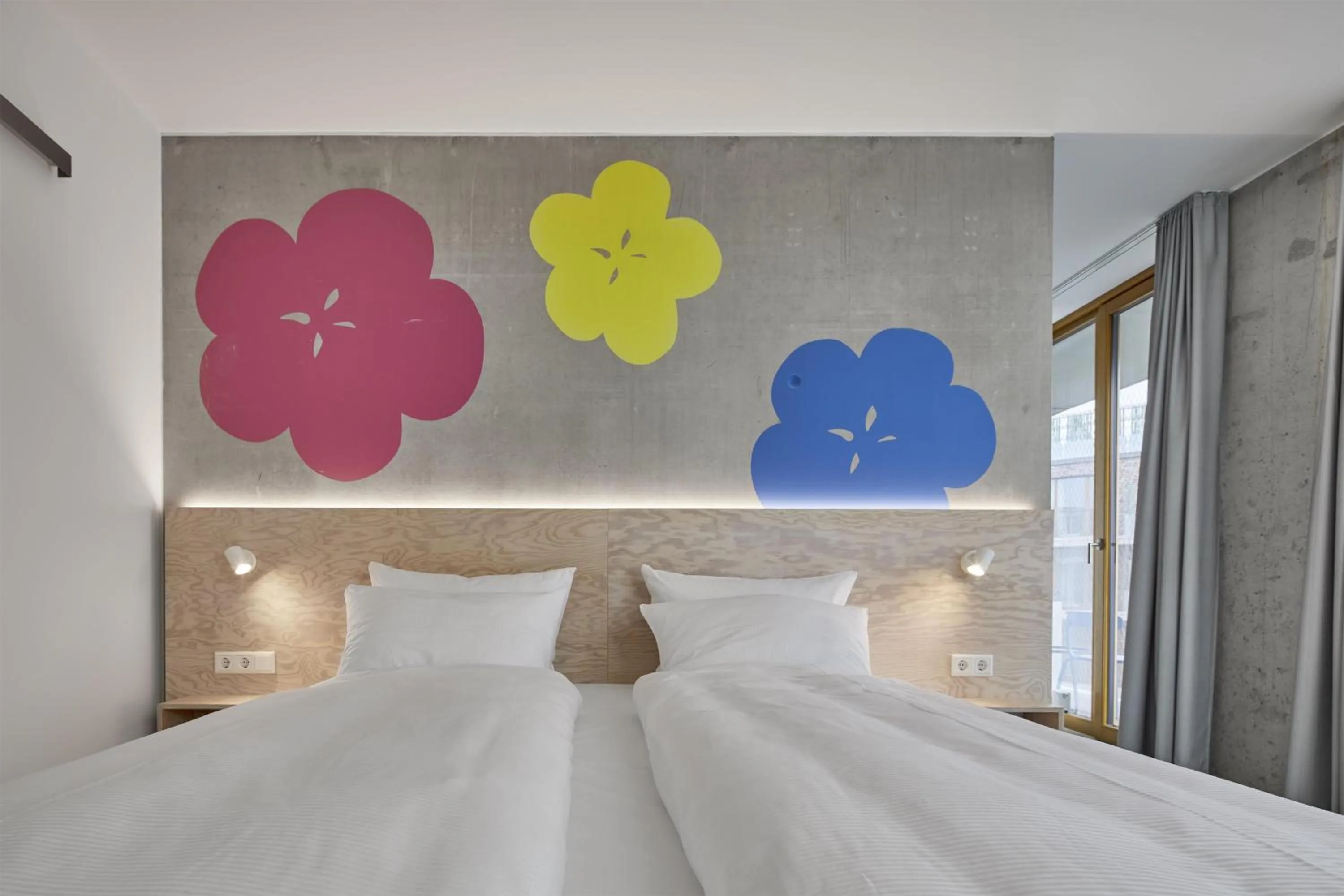 Bedroom, Bed in Flowers Hotel Essen