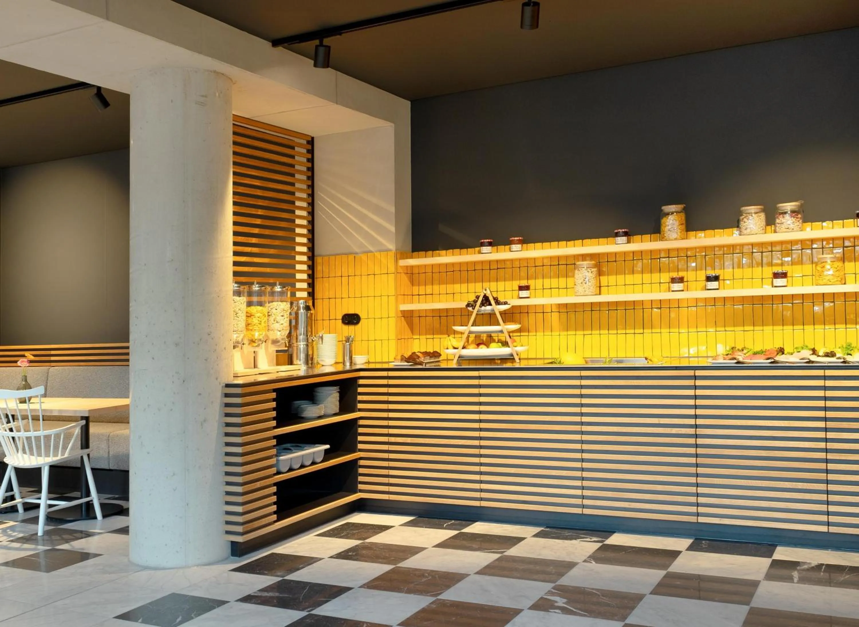 Breakfast in Flowers Hotel Essen