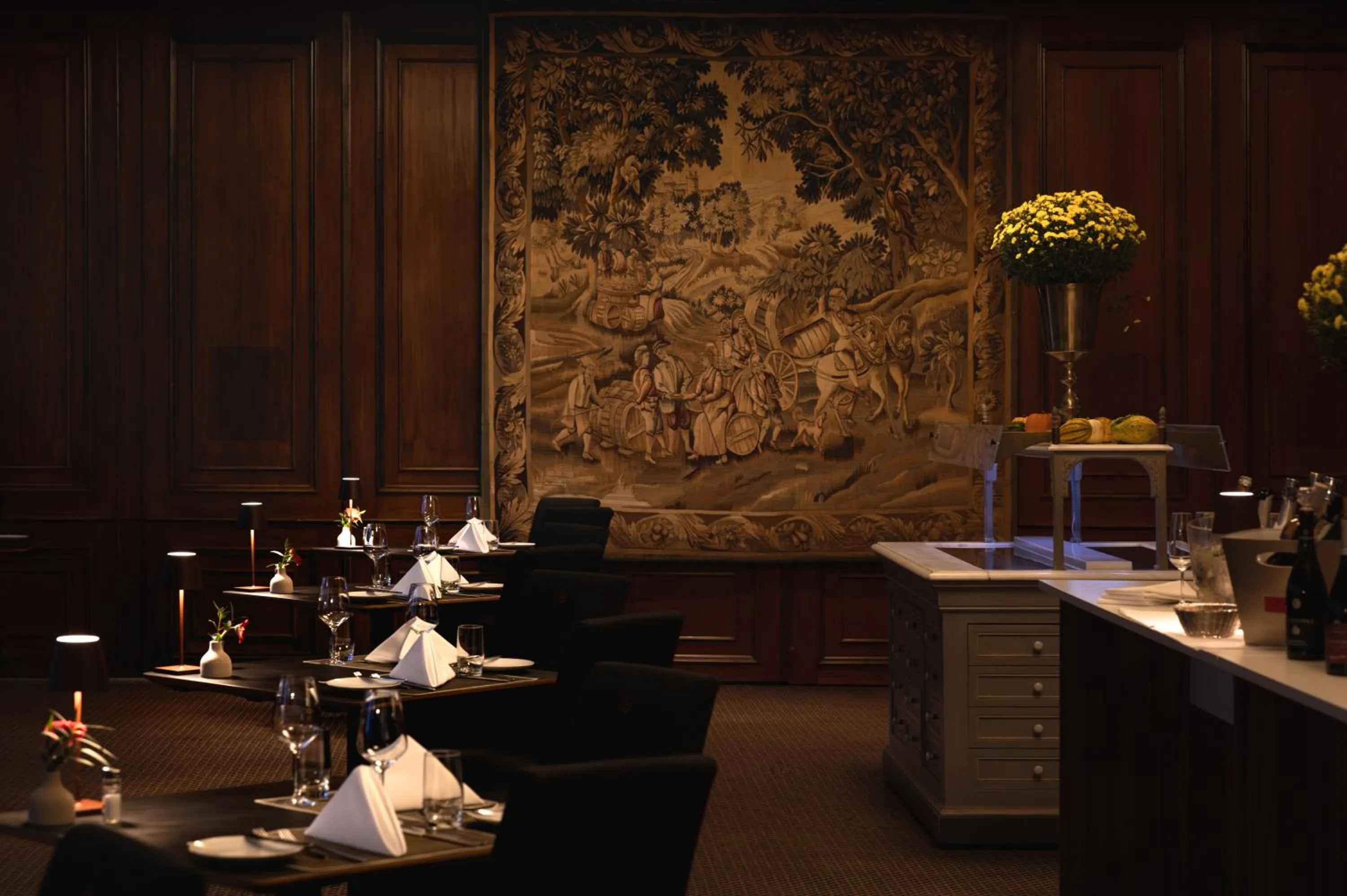 Restaurant/places to eat in Rheinhotel Dreesen