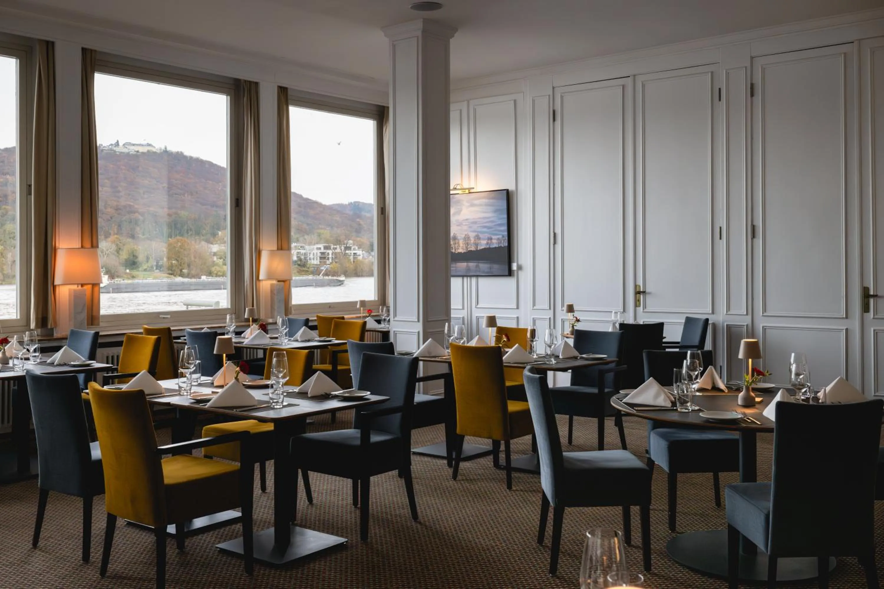 Restaurant/places to eat in Rheinhotel Dreesen