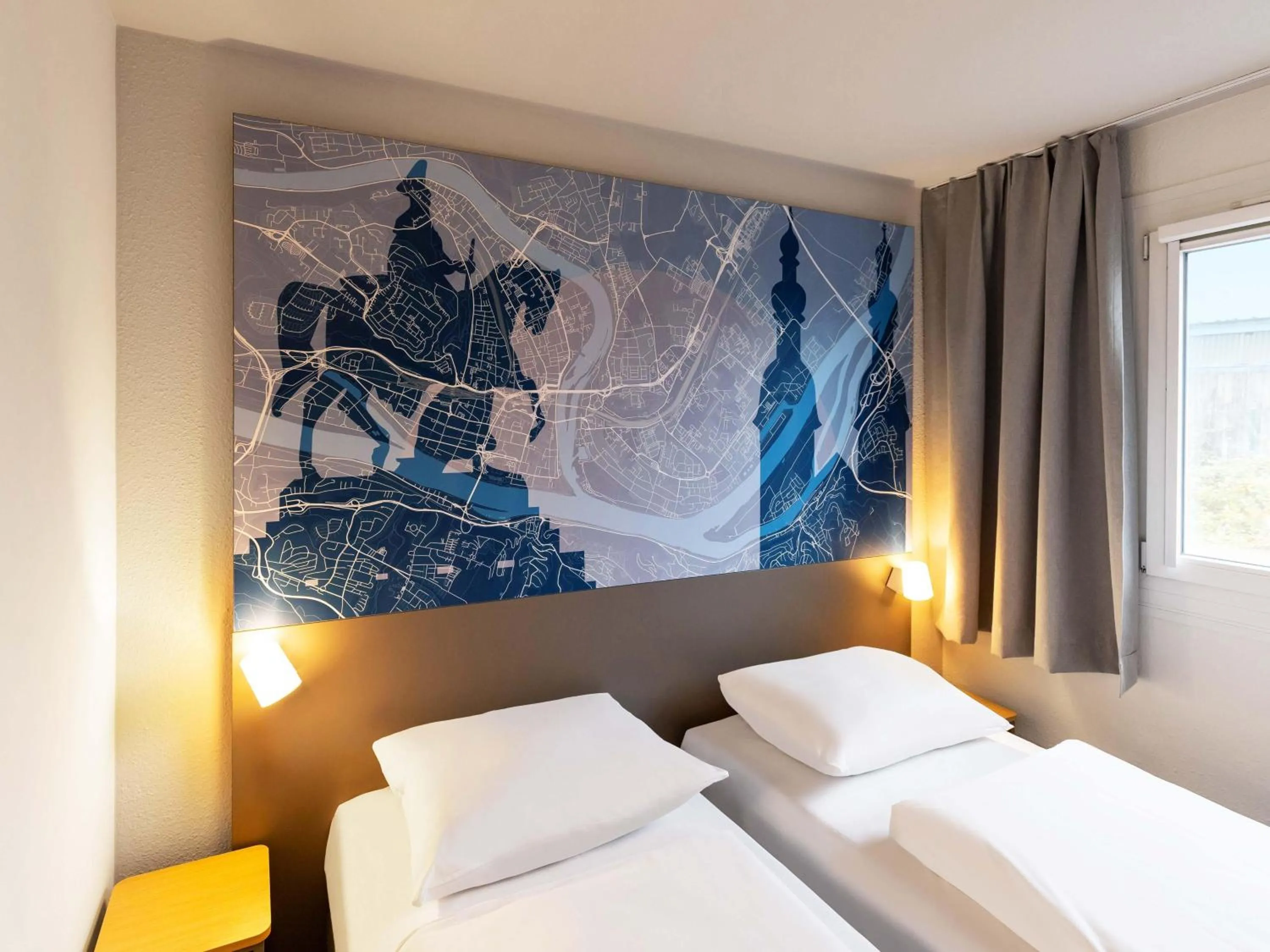 Photo of the whole room, Bed in B&B HOTEL Koblenz-Nord