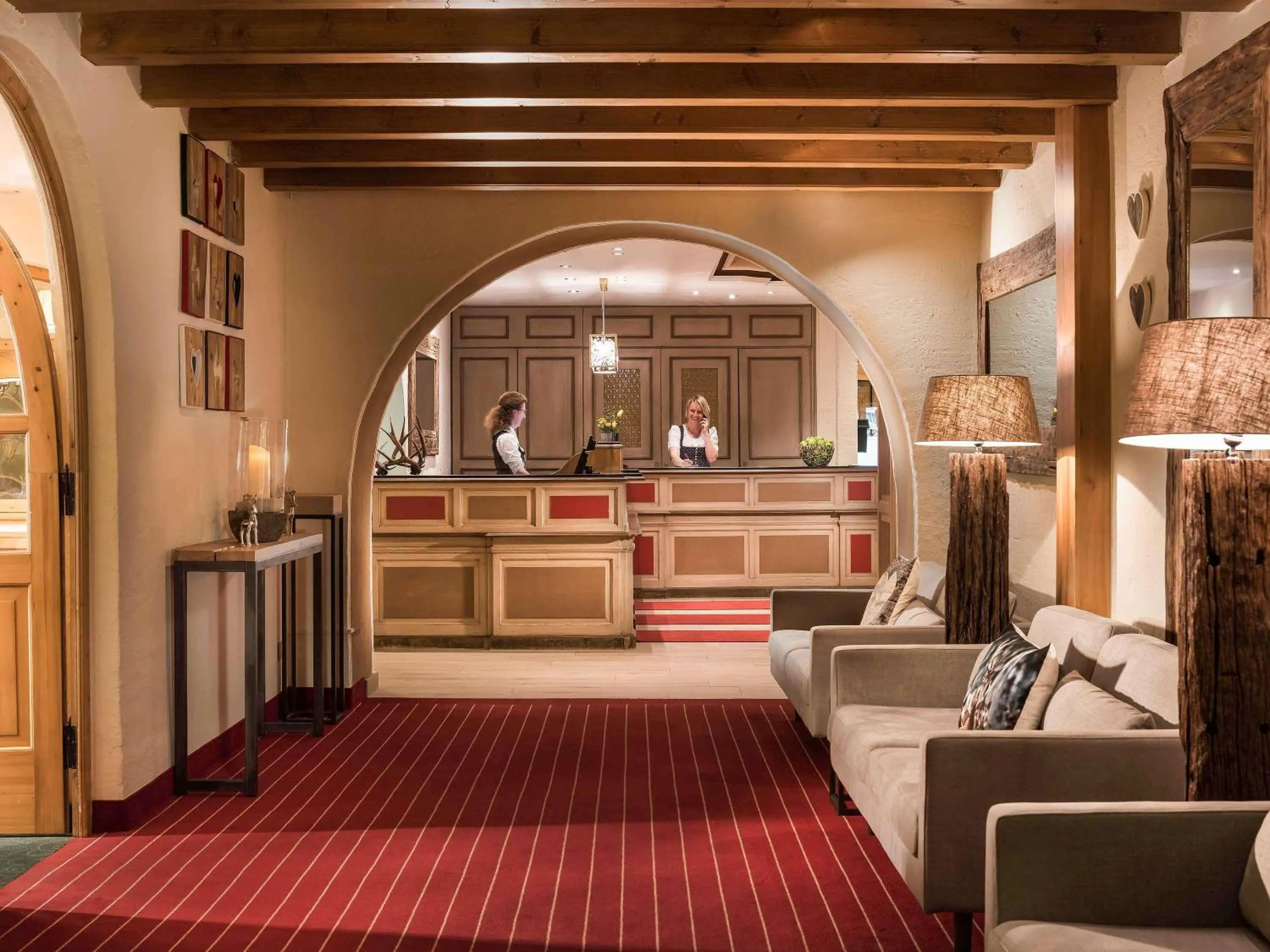 Property building in Mercure Hotel Garmisch Partenkirchen