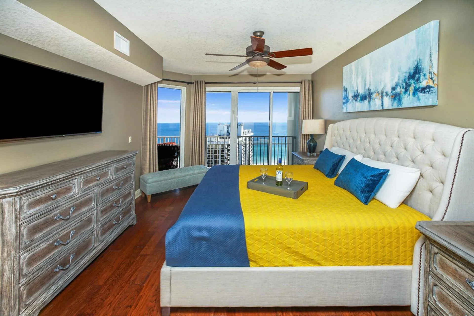 Bed in Ariel Dunes I- 2101 - 1571211