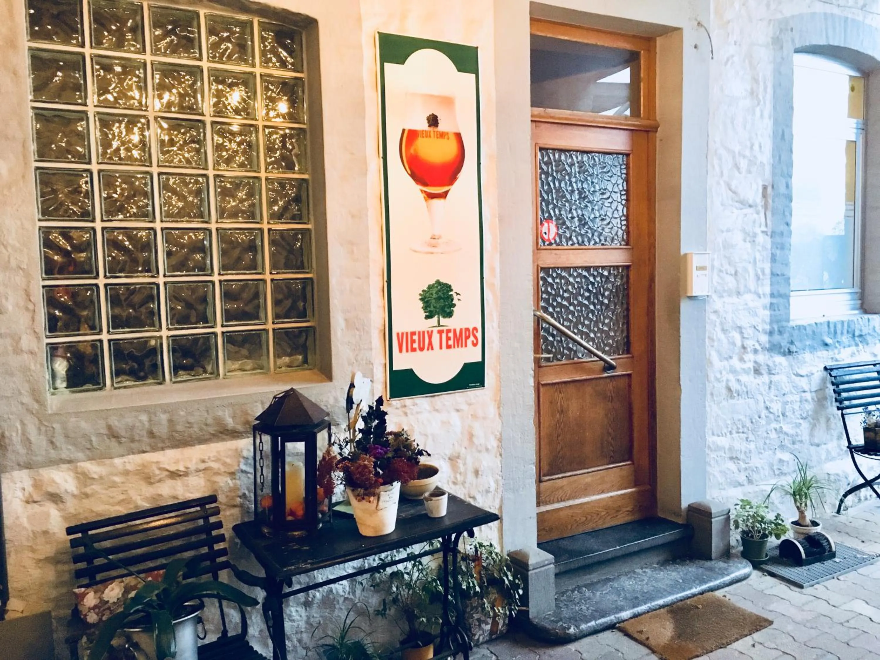 Patio in Hotel-Restaurant Zum Onkel Jonathan