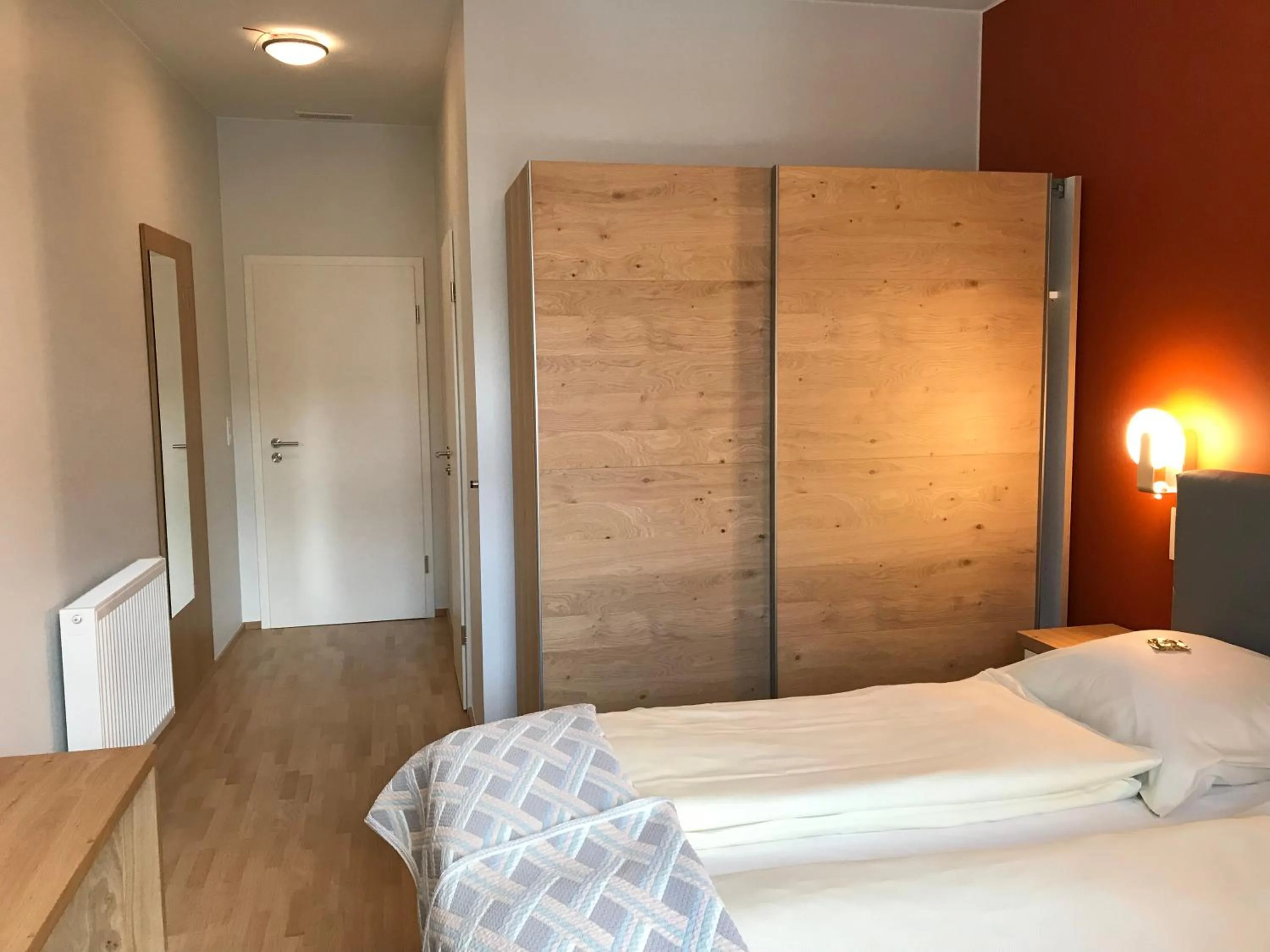 Photo of the whole room, Bed in Hotel-Restaurant Zum Onkel Jonathan