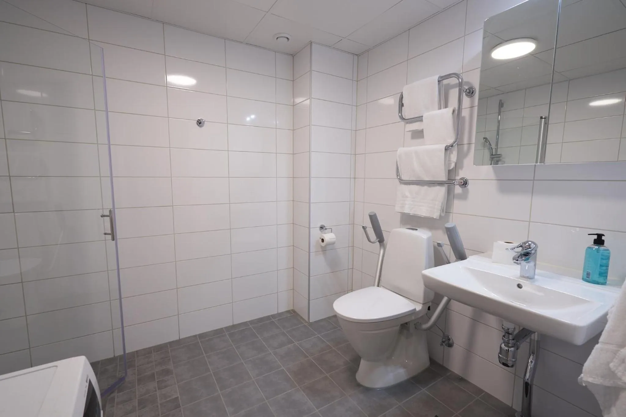 Bathroom in Ekebyhov Hotell