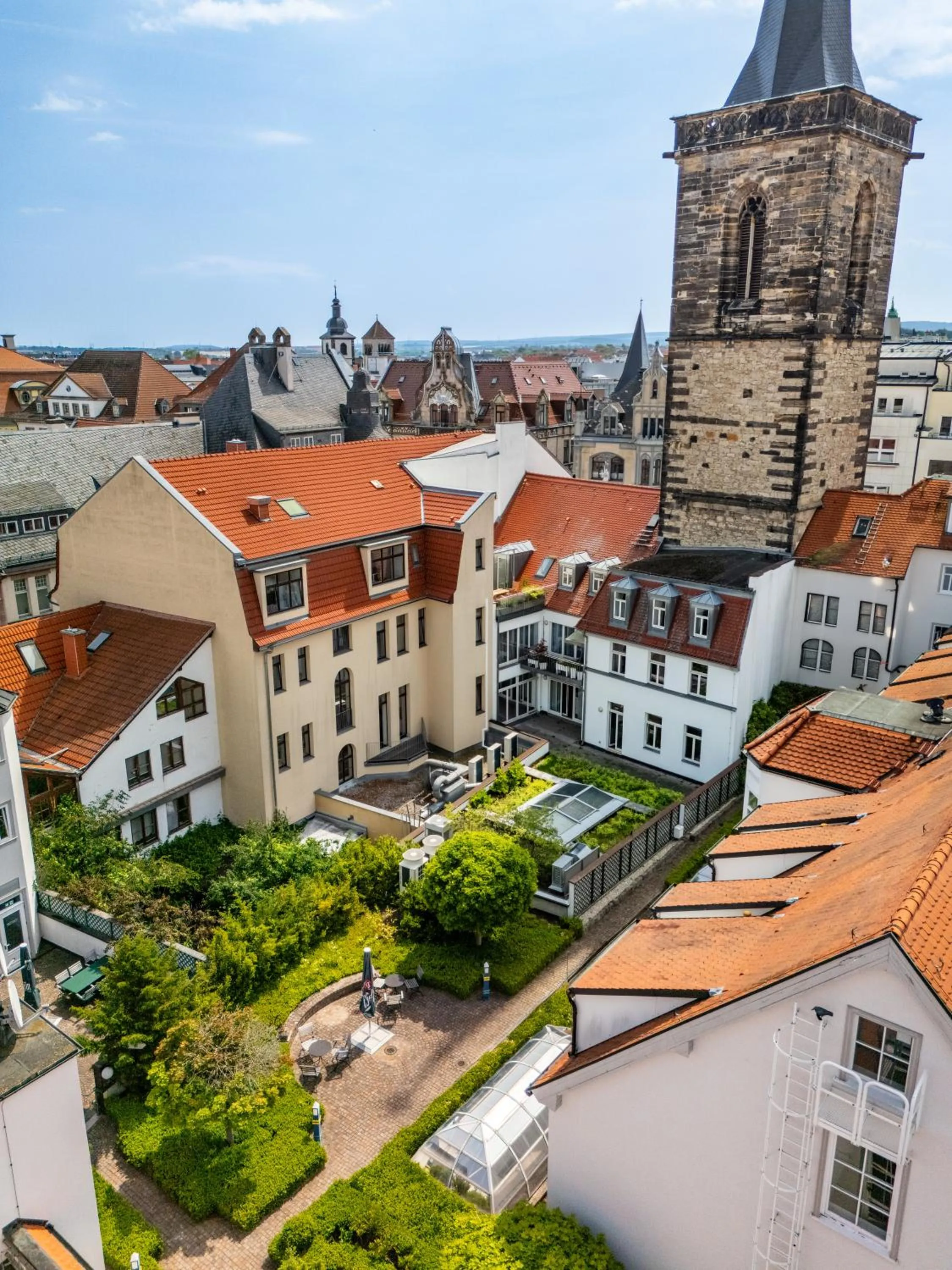 Property building in Hotel Alma Am Anger