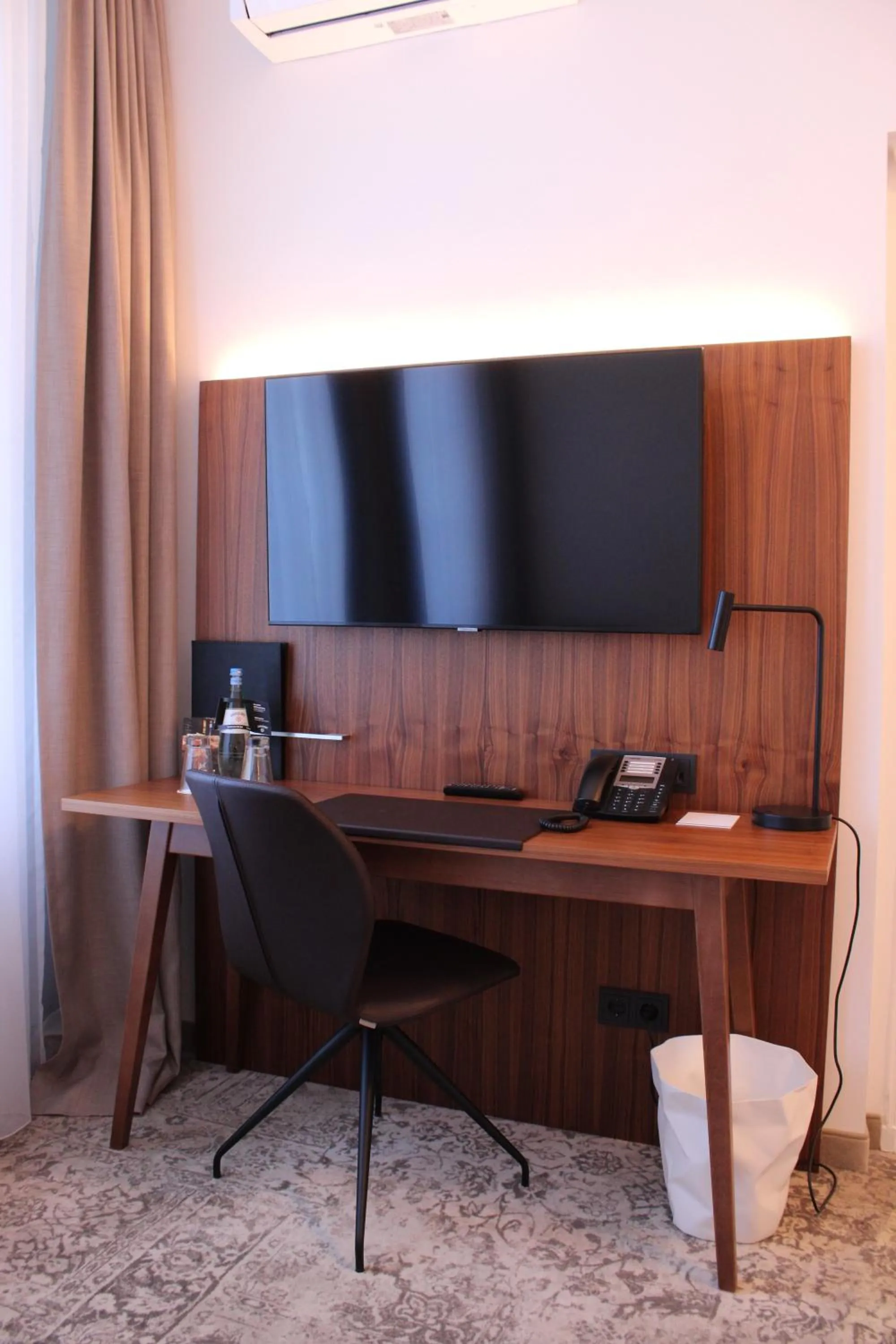 TV and multimedia in Hotel Alma Am Anger