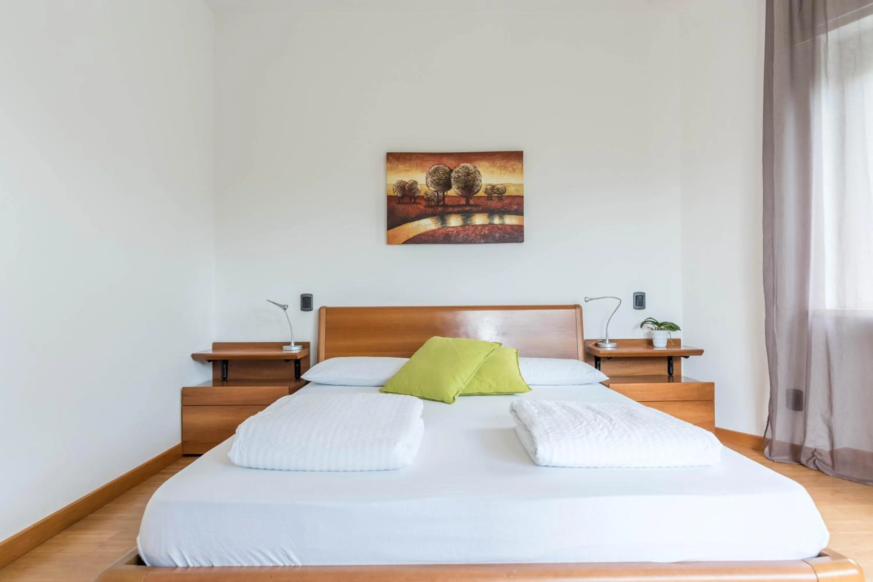 Living room, Bed in appartamento casa stefi n1