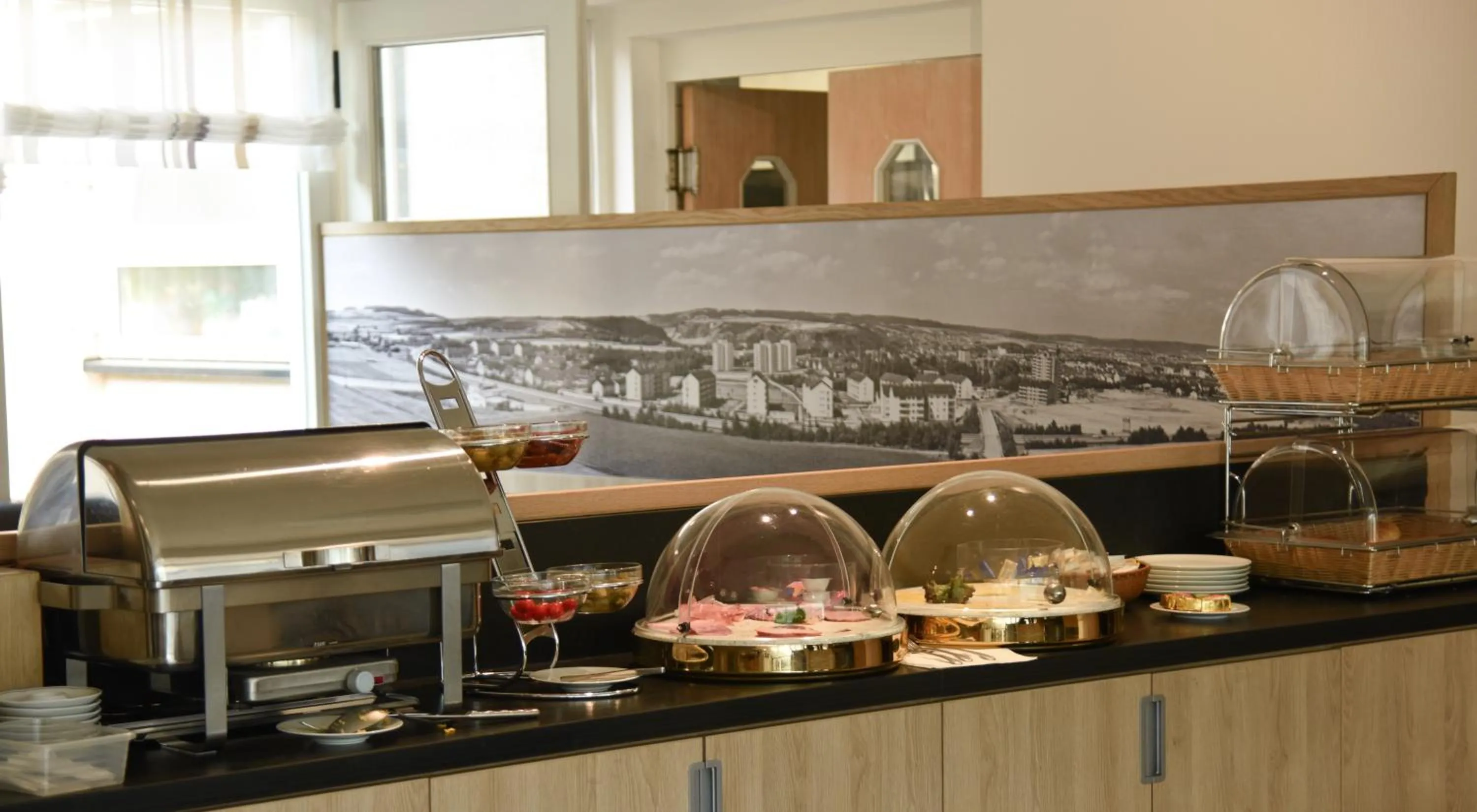 Breakfast in Hotel Villa am Rhein