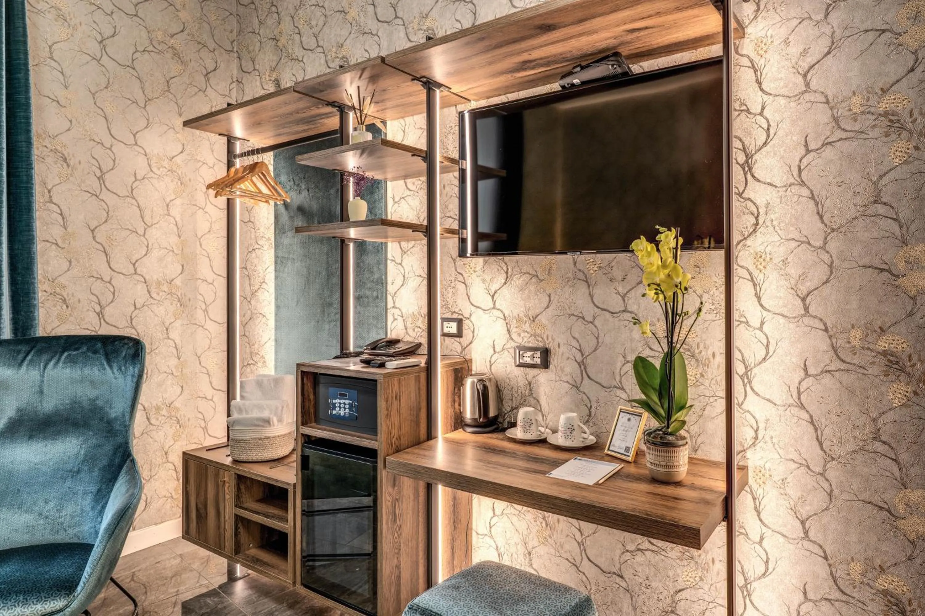 minibar in Apollo Boutique Hotel