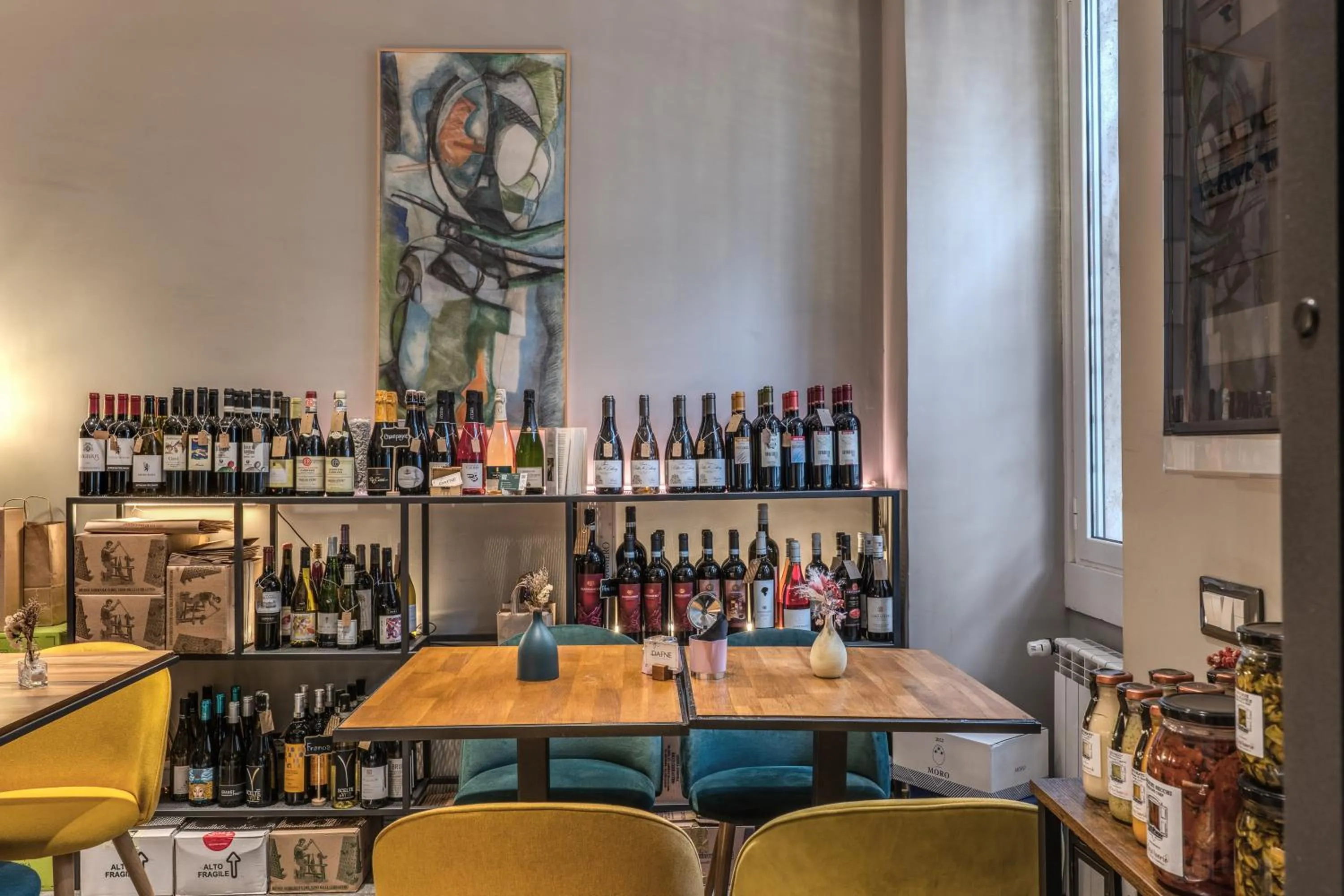 Restaurant/places to eat in Apollo Boutique Hotel