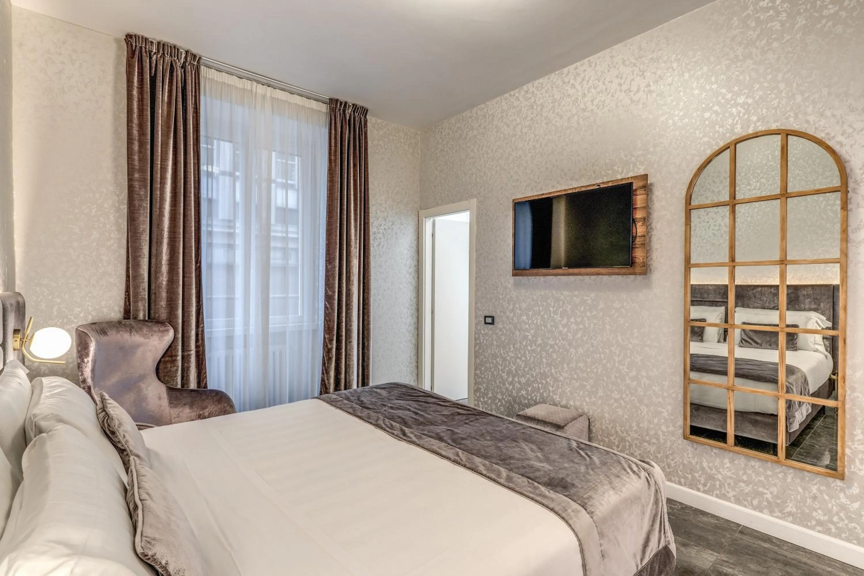 Bedroom, Bed in Apollo Boutique Hotel