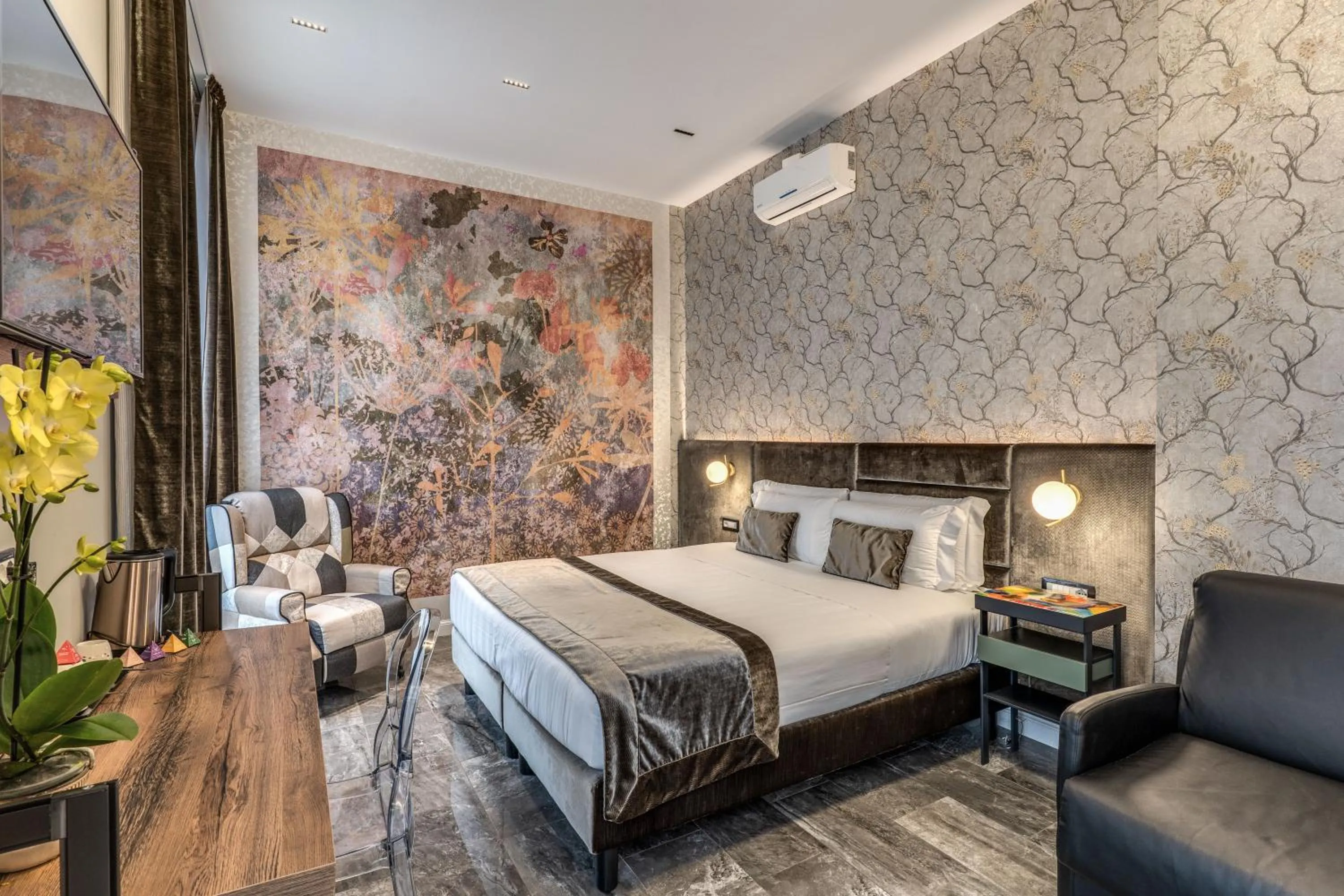 Bed in Apollo Boutique Hotel