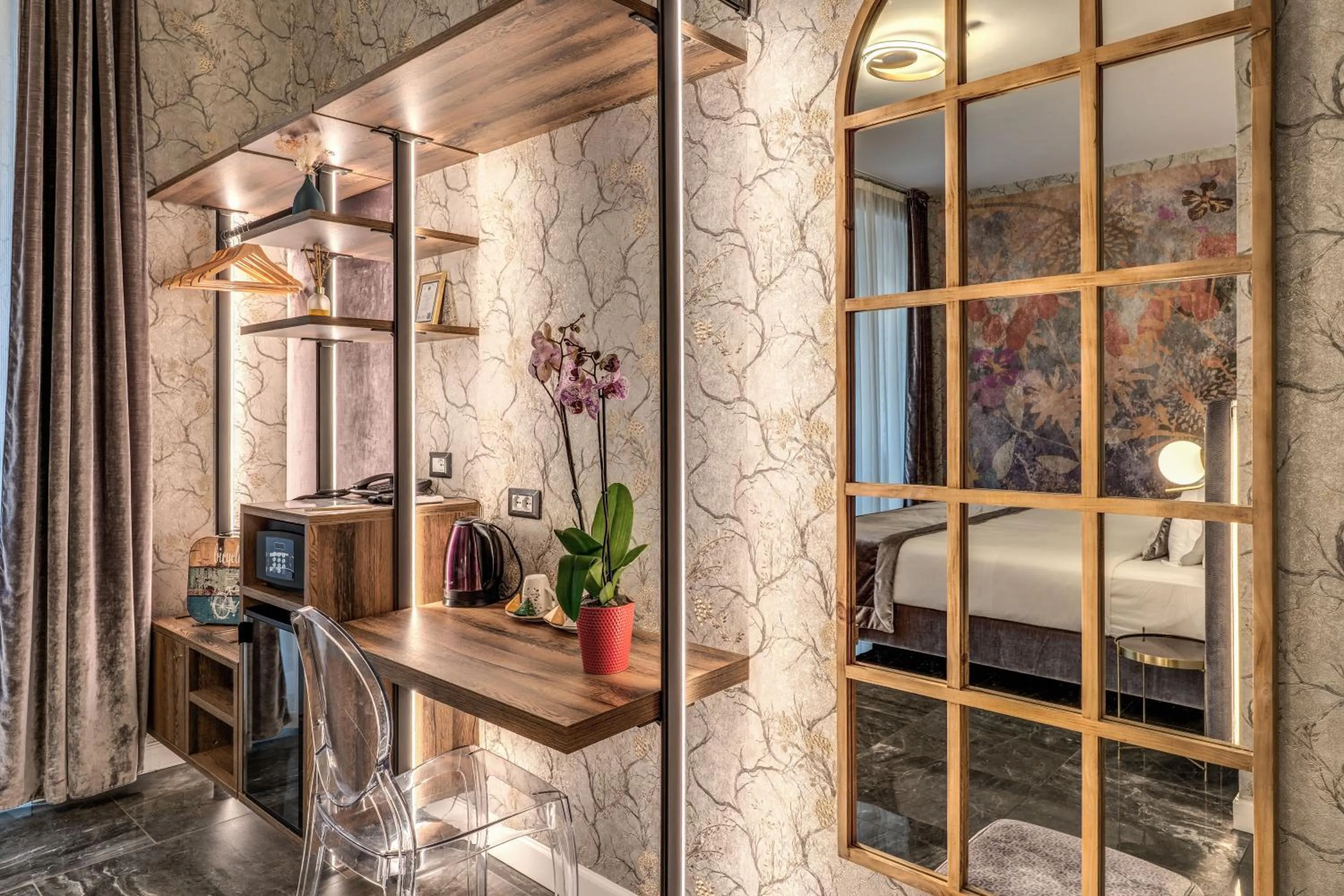 Bedroom, Bed in Apollo Boutique Hotel