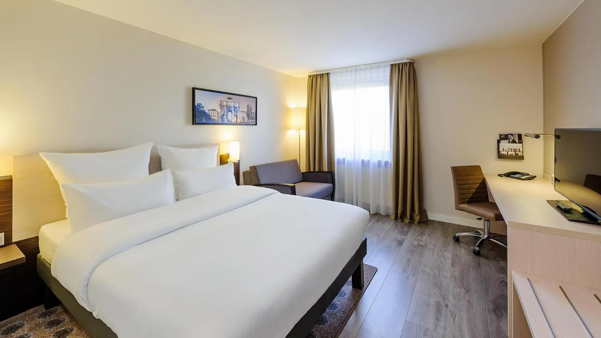 Bed in Mercure Hotel München Süd Messe