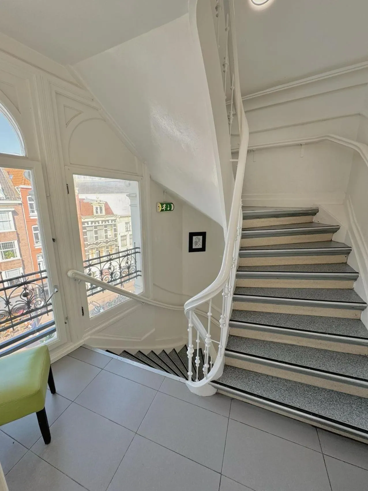 Property building in Hotel Jimmy