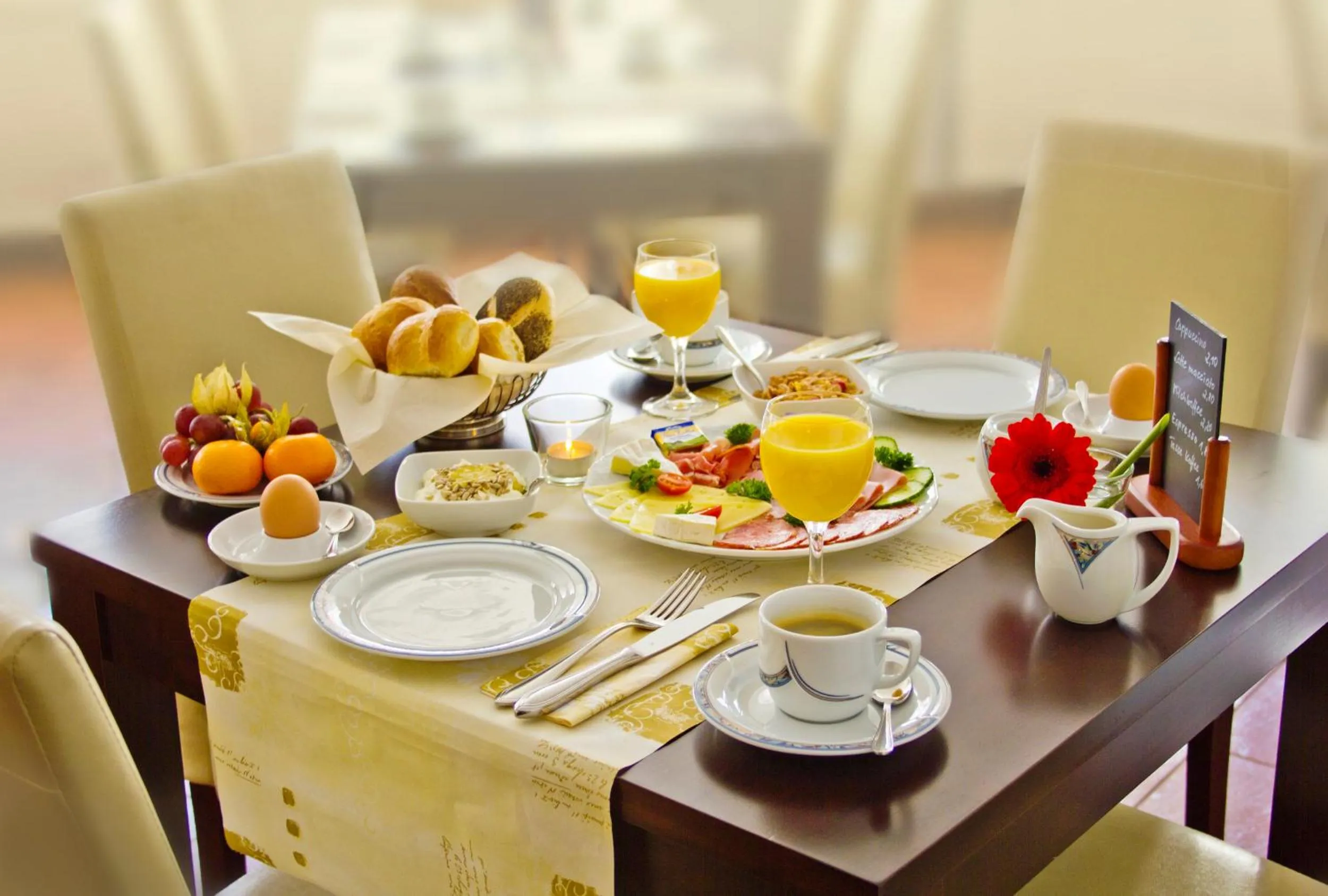 Food and drinks in Hotel Garni Am Klostermarkt