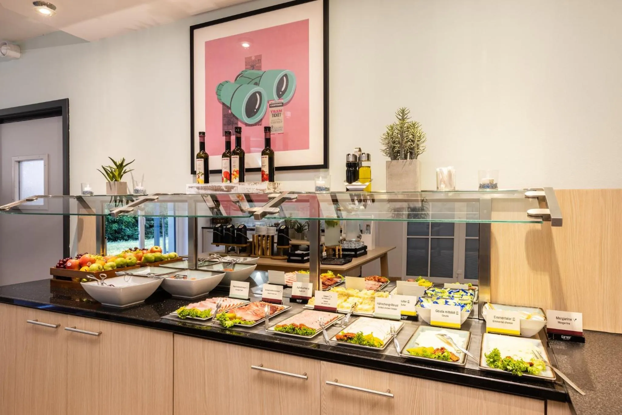 Restaurant/places to eat in Garner Hotel Oberhausen