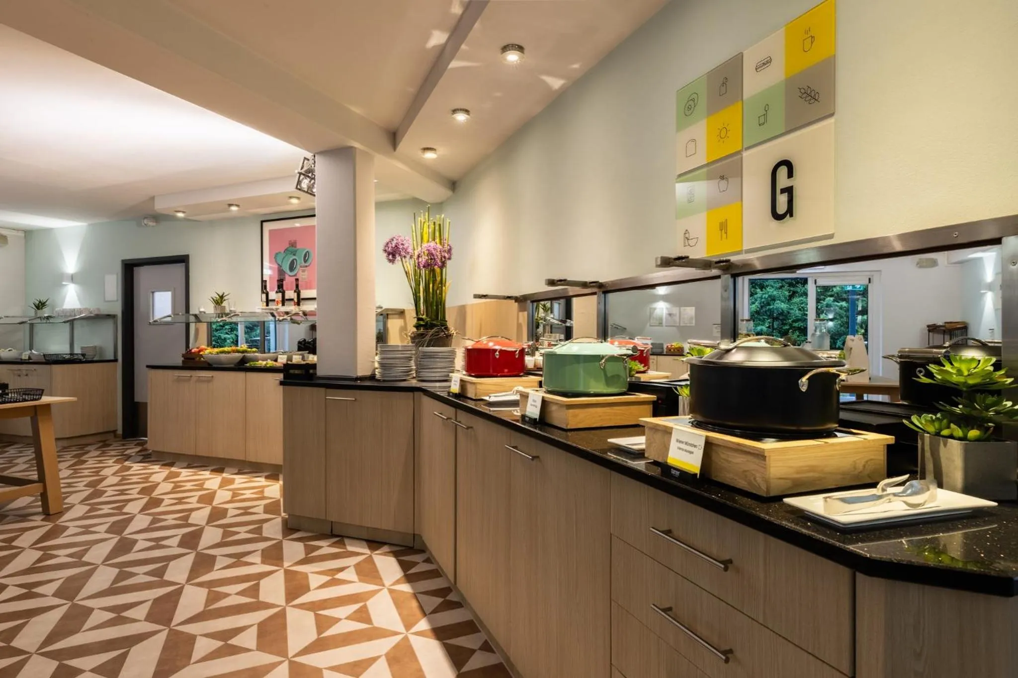 Restaurant/places to eat in Garner Hotel Oberhausen