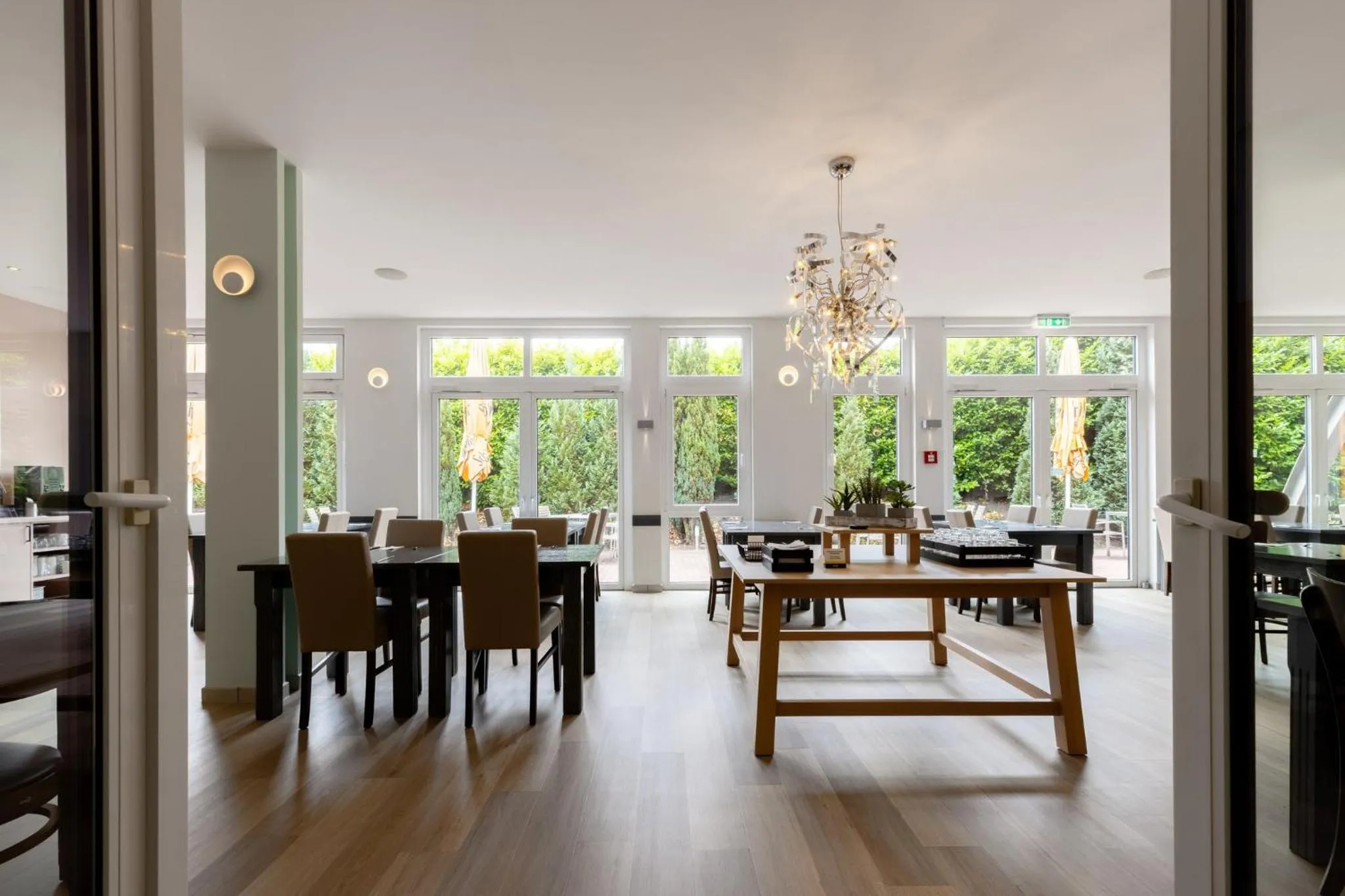 Restaurant/places to eat in Garner Hotel Oberhausen