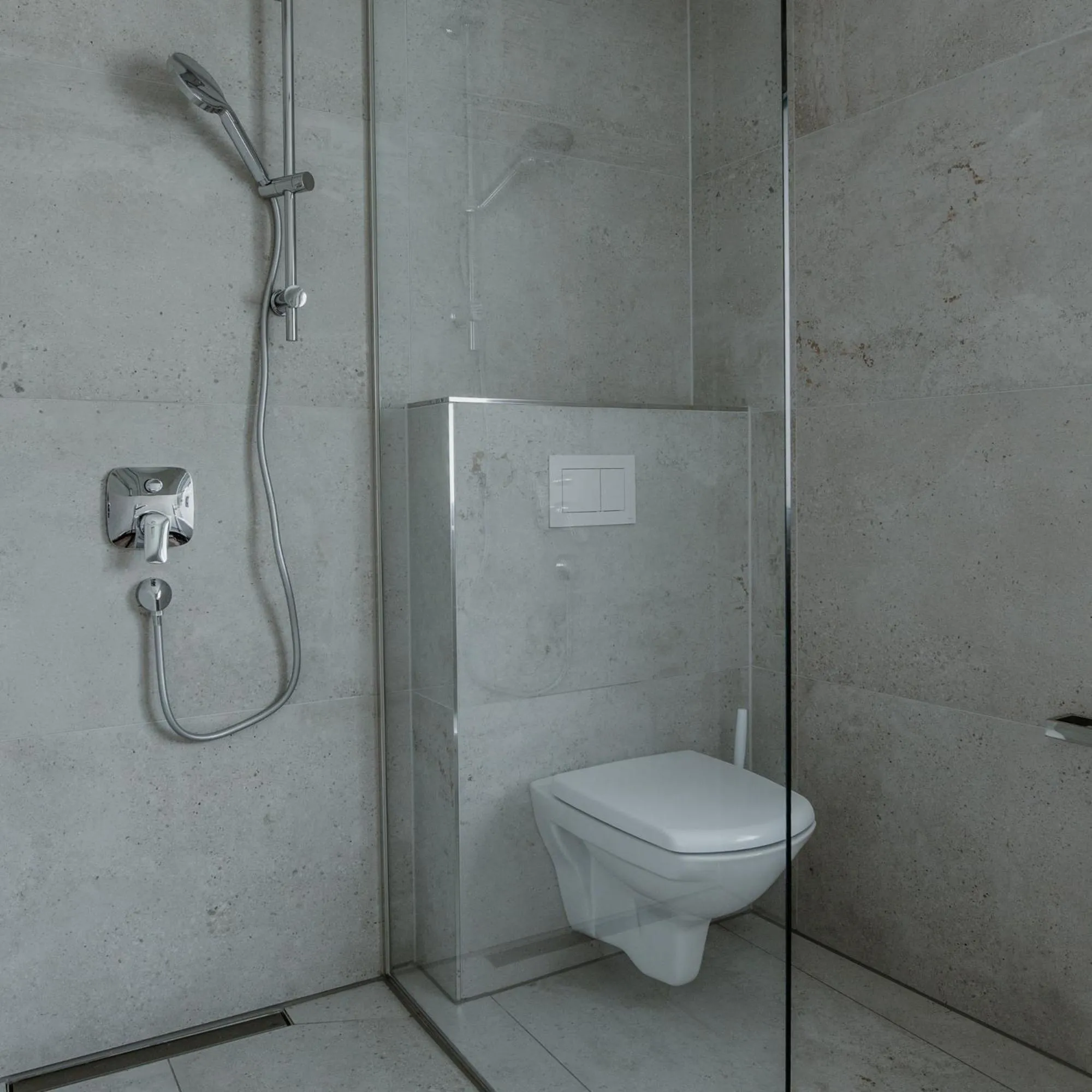 Shower in The Place Boutique & Design Hotel Flachau
