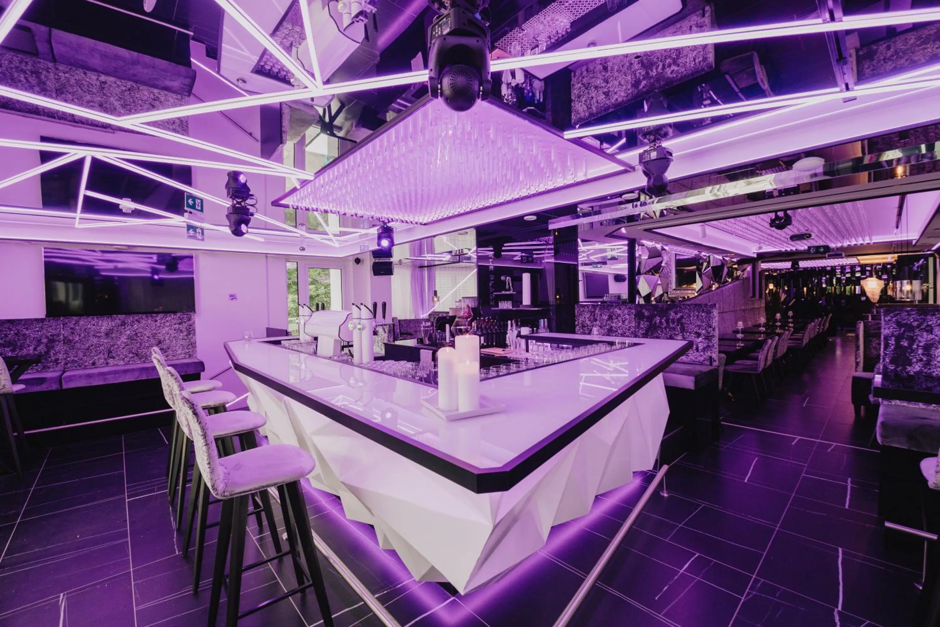Lounge or bar in The Place Boutique & Design Hotel Flachau
