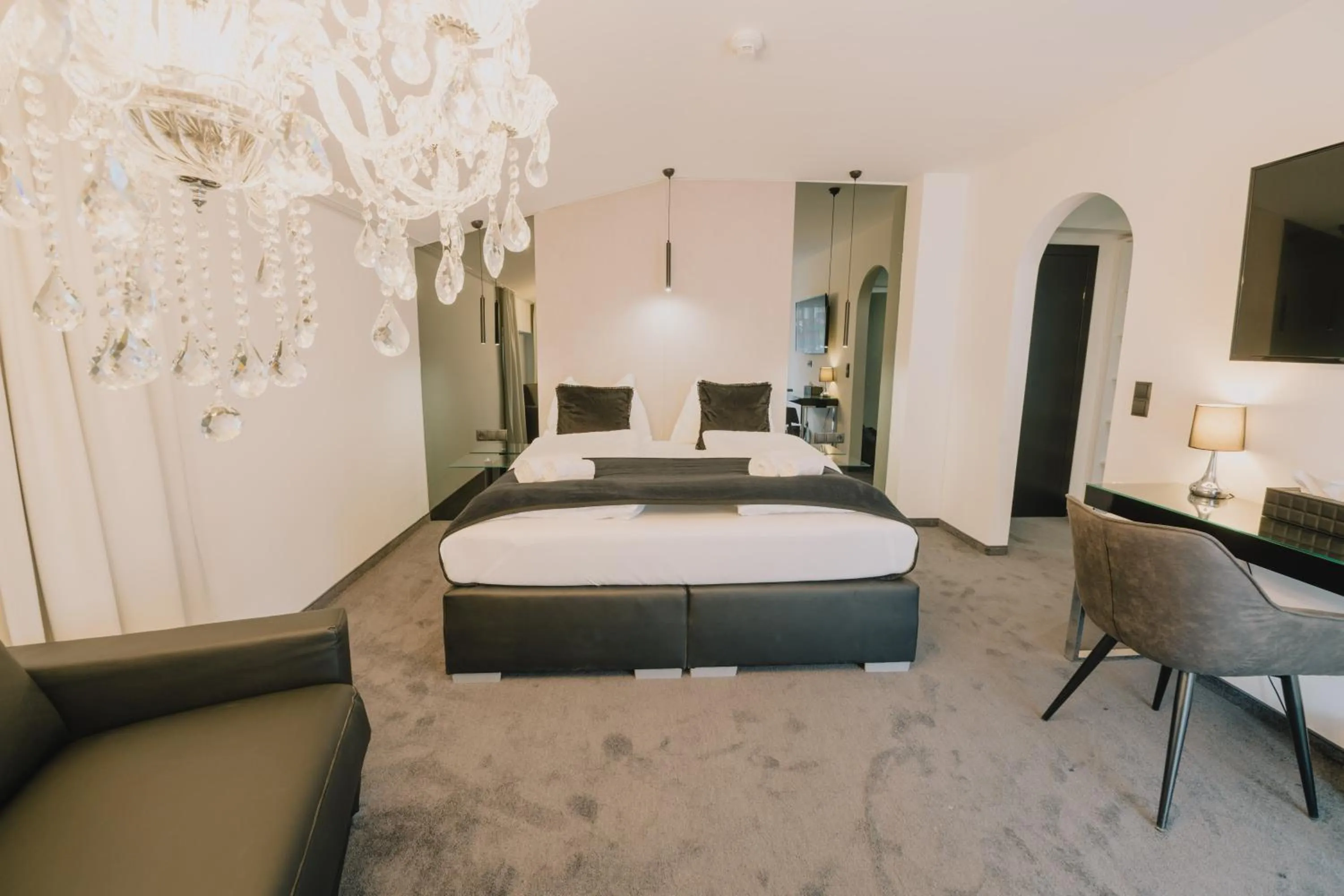 Bed in The Place Boutique & Design Hotel Flachau