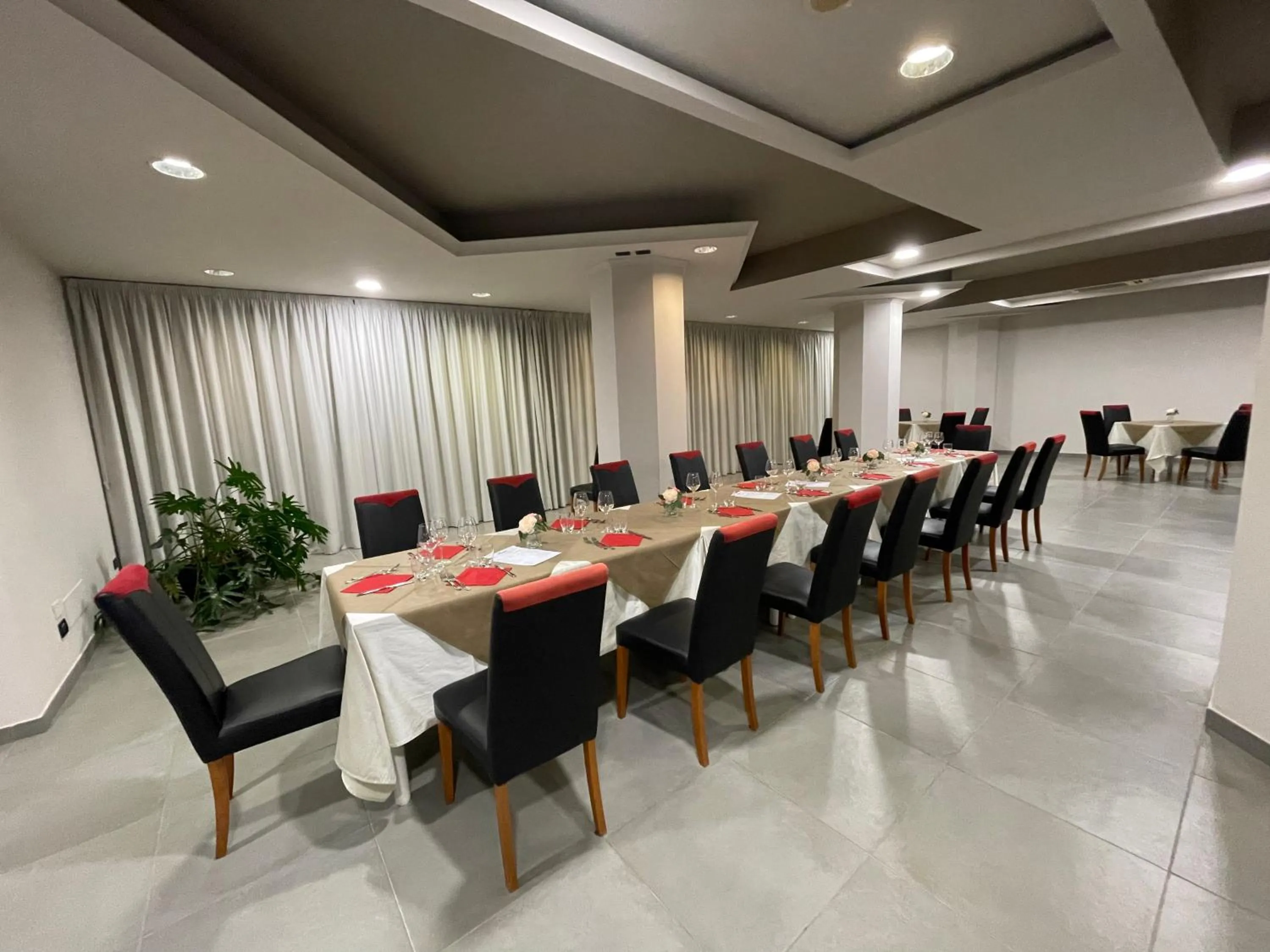 Restaurant/places to eat in Hotel Le Ceramiche