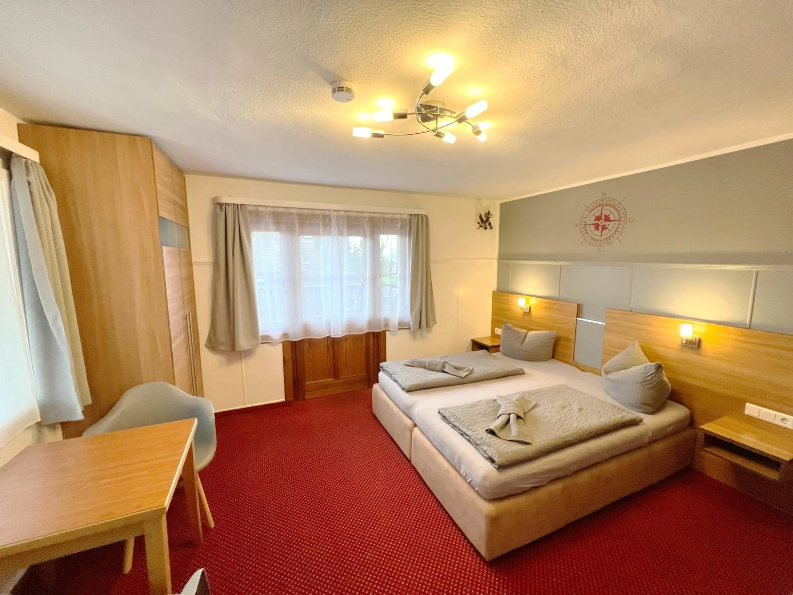 Photo of the whole room, Bed in BnB Fliegerhaeusle Hagnau 24h Self Check In