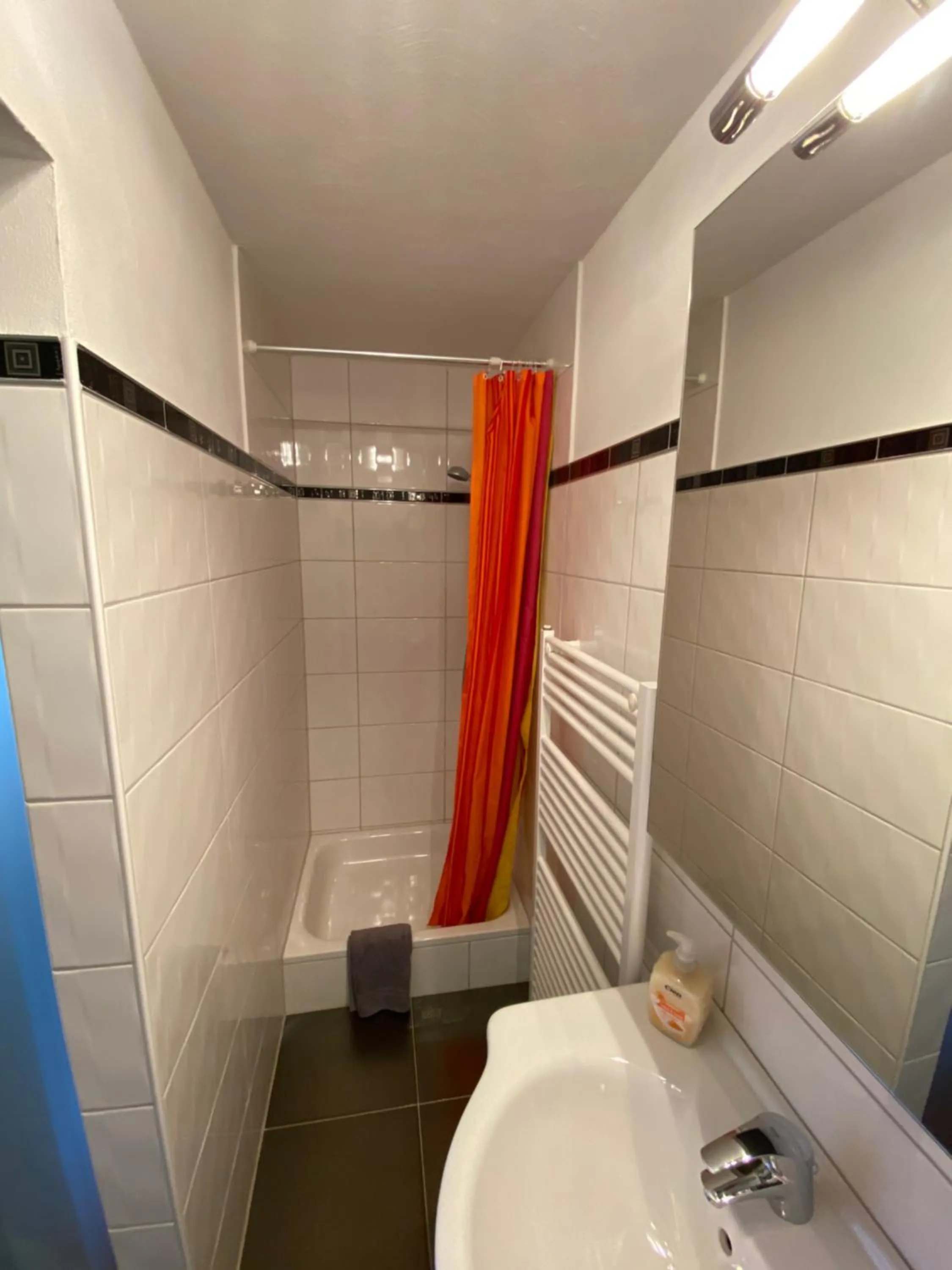 Bathroom in BnB Fliegerhaeusle Hagnau 24h Self Check In