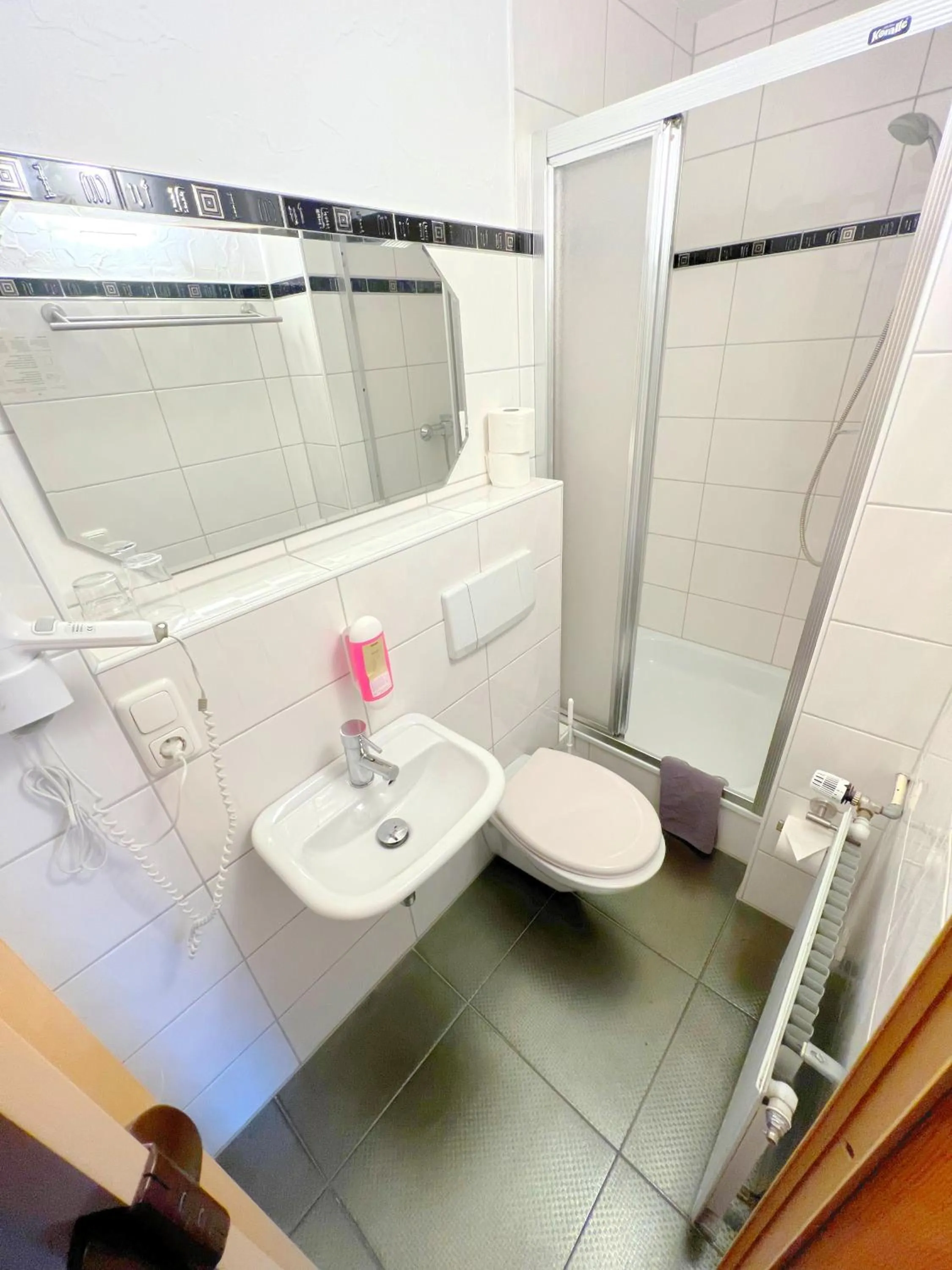 Toilet in BnB Fliegerhaeusle Hagnau 24h Self Check In