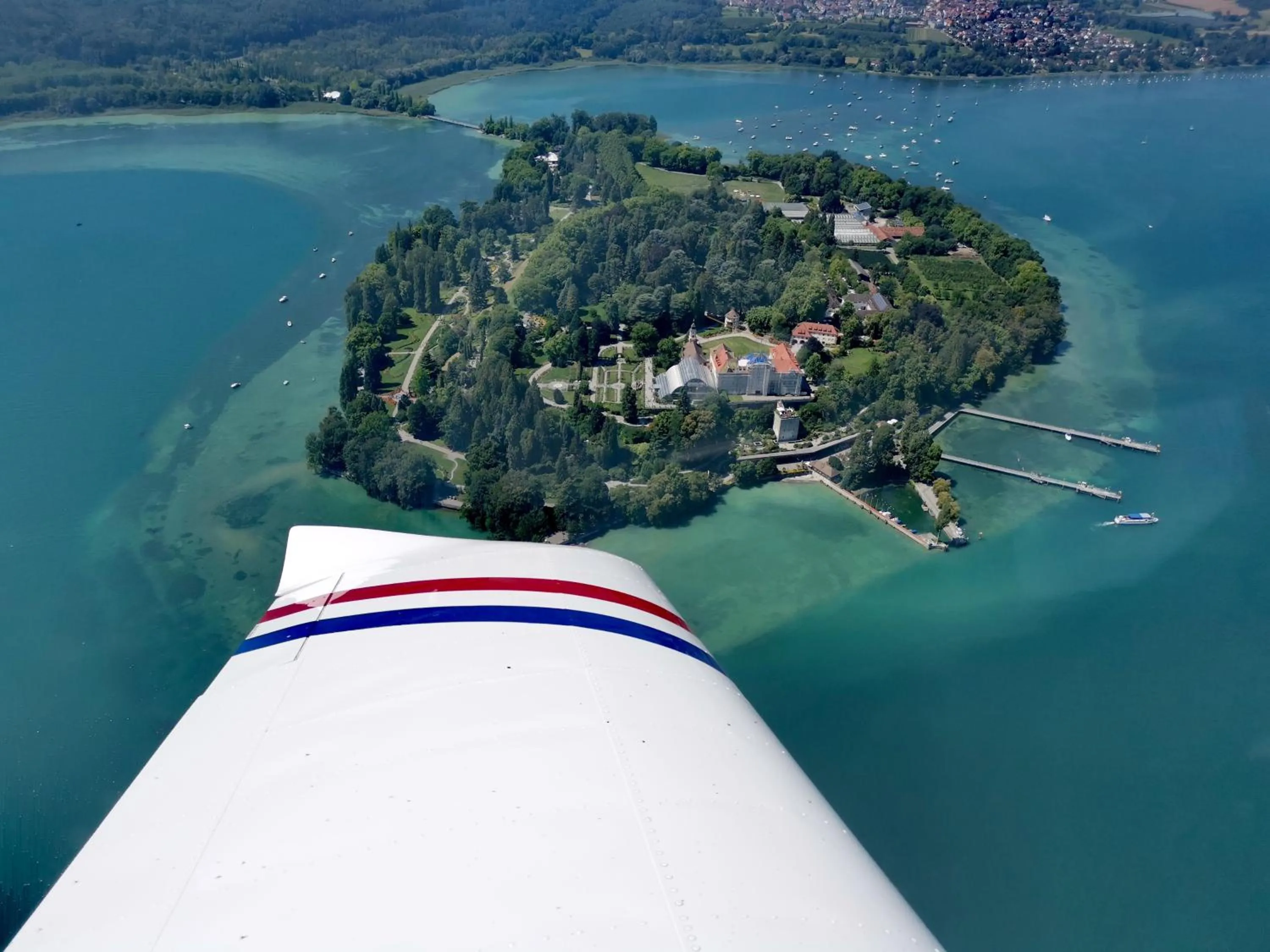 Activities in BnB Fliegerhaeusle Hagnau 24h Self Check In