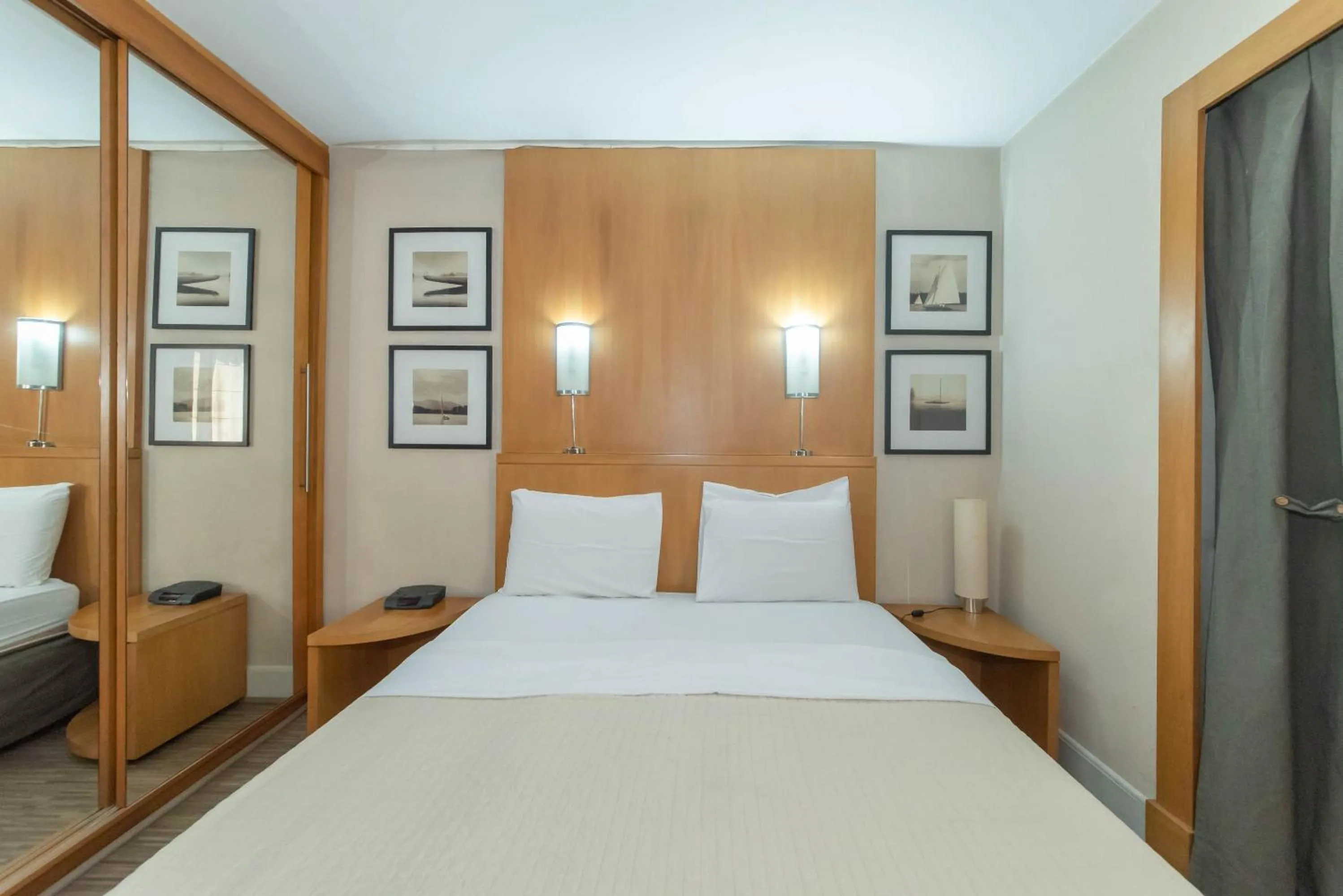 Bed in Charmoso Flat na Faria Lima