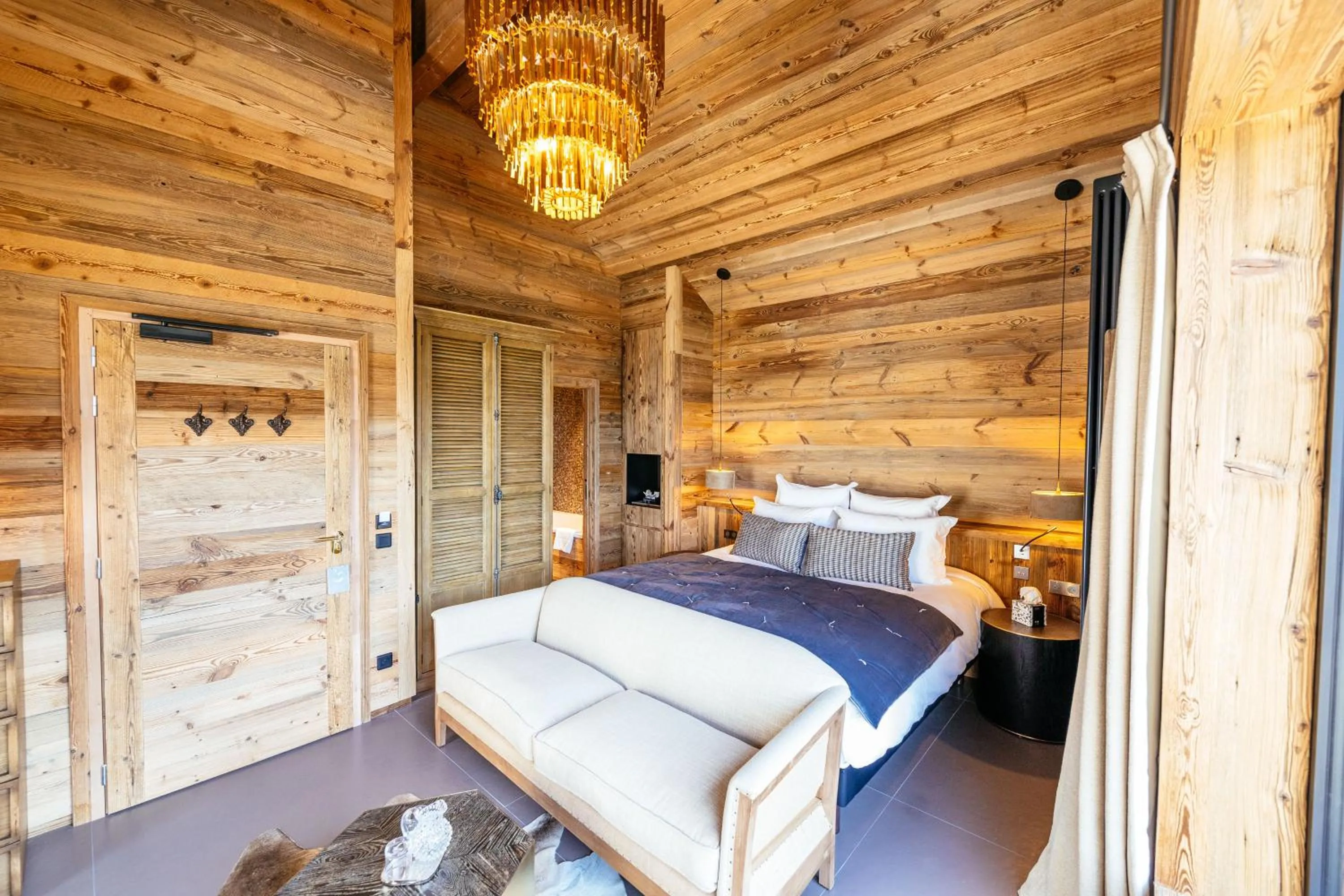 Bed in Hotel Le V de Vaujany