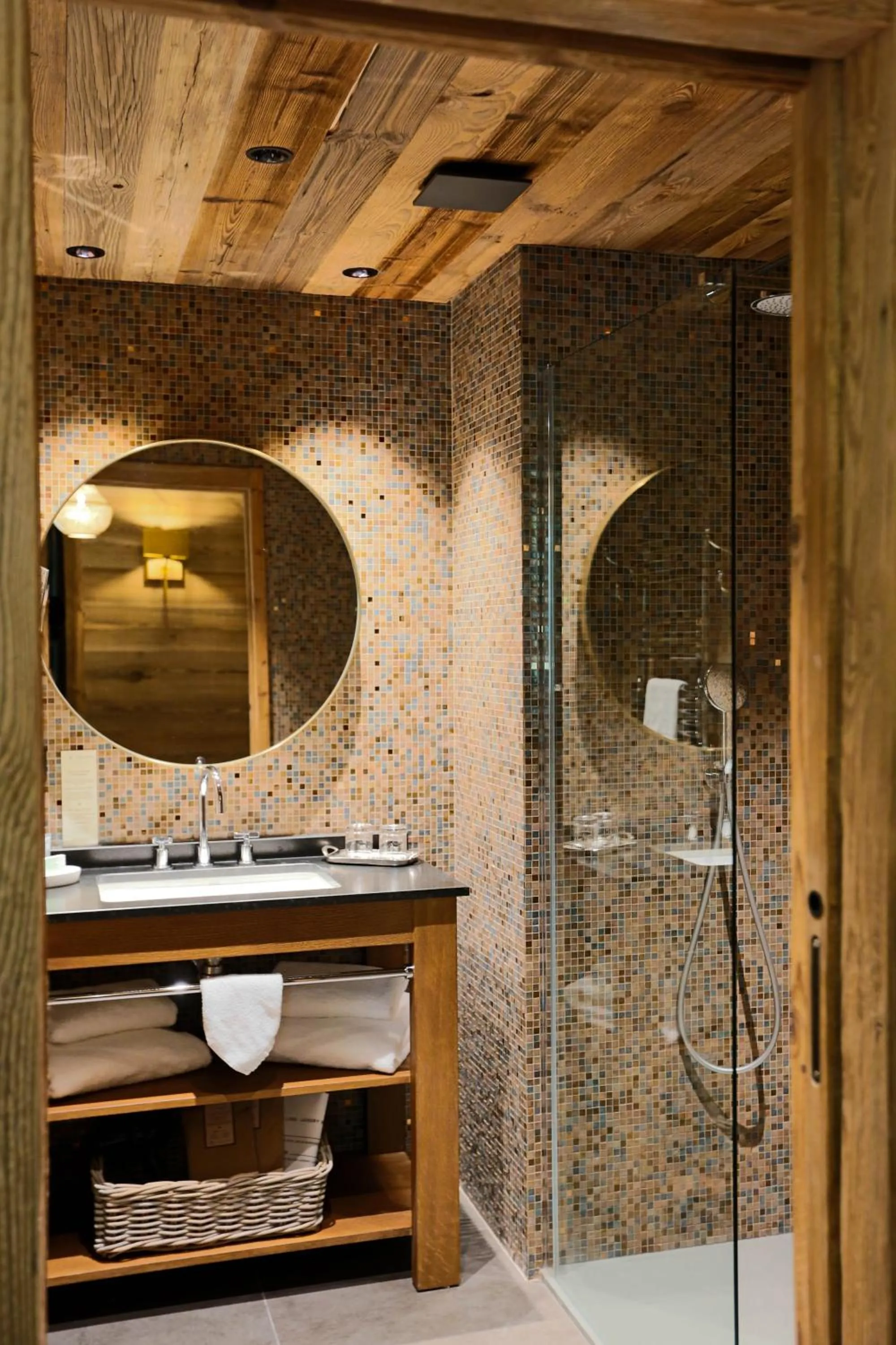 Shower in Hotel Le V de Vaujany