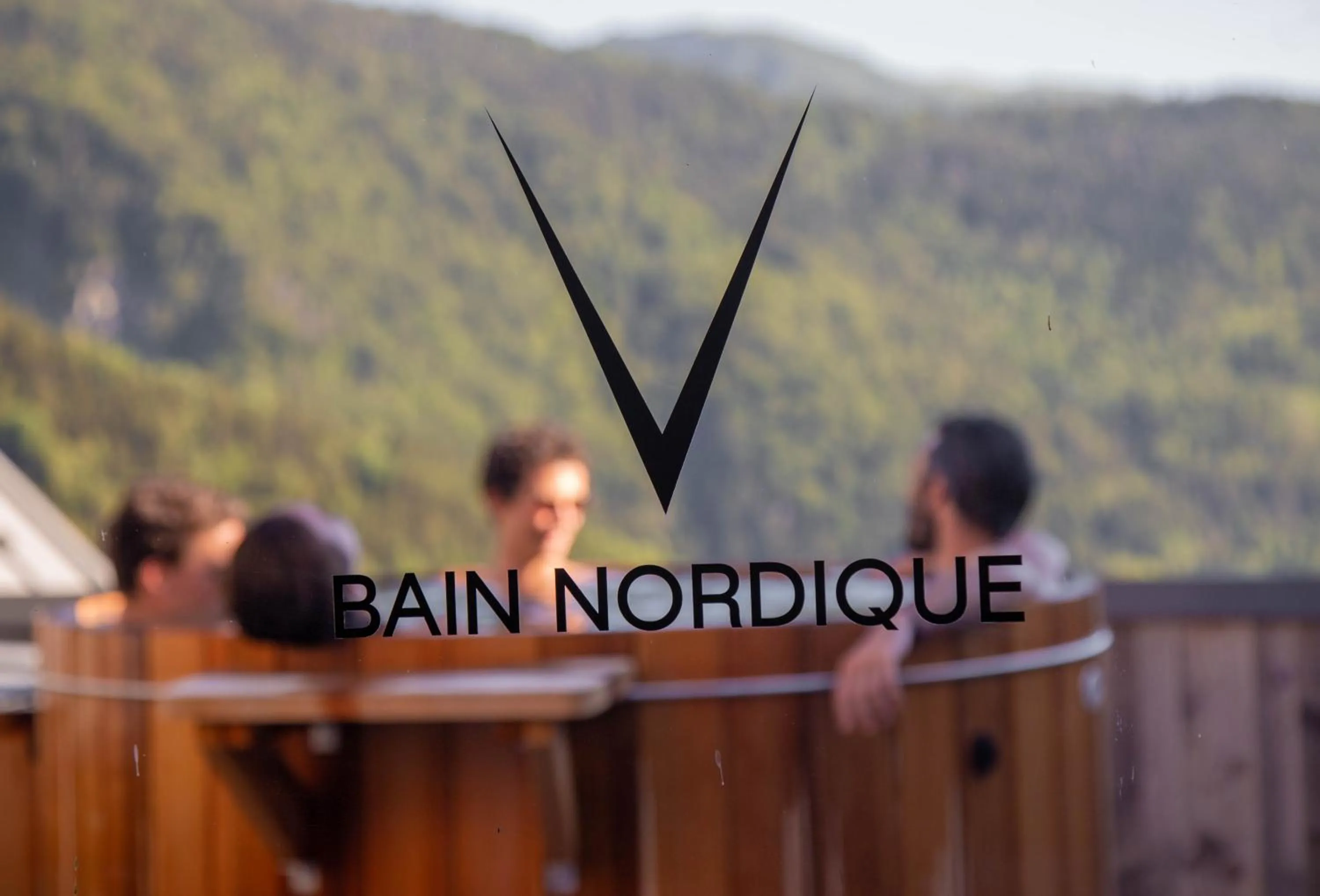 Hot Spring Bath in Hotel Le V de Vaujany