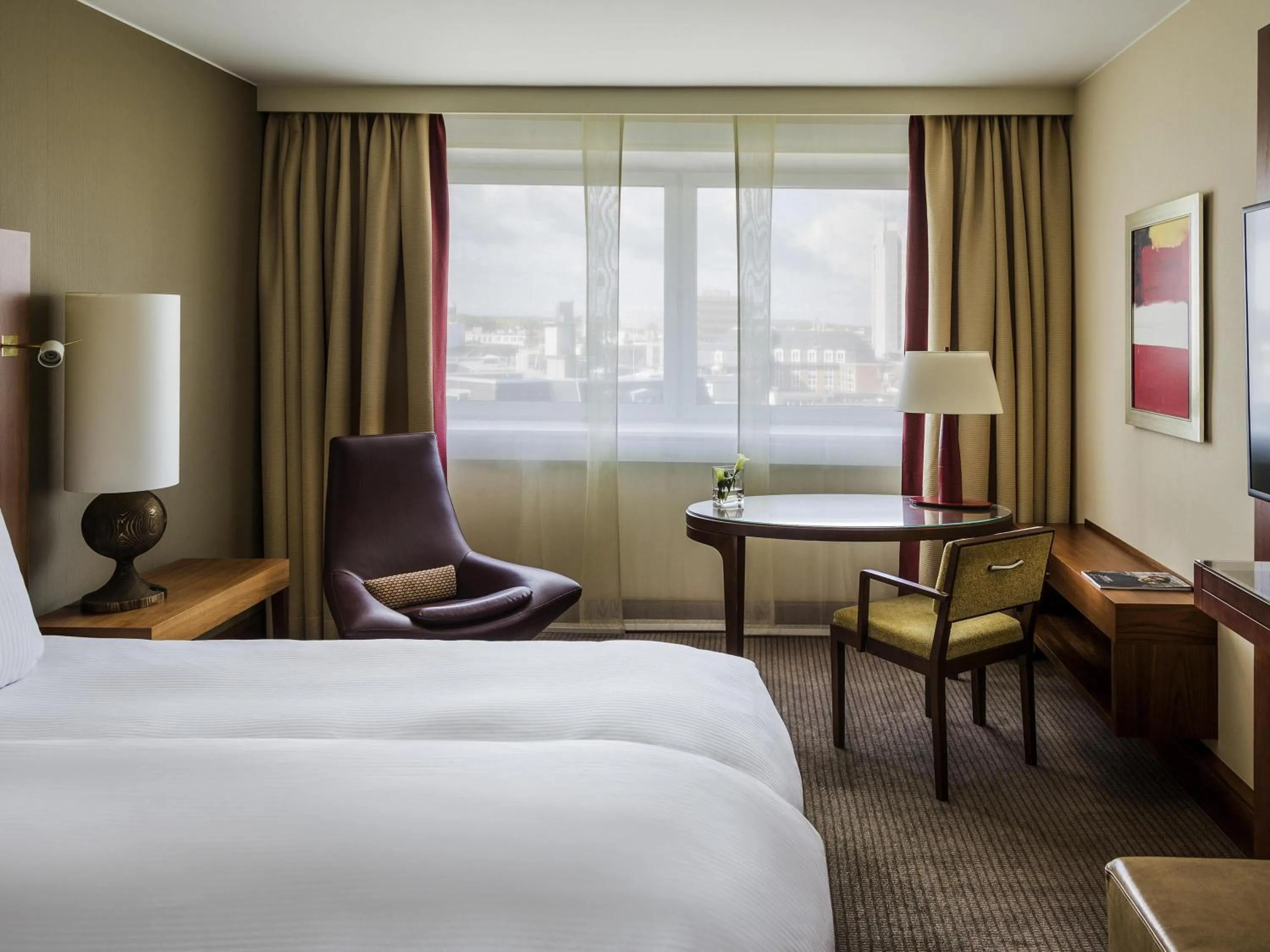 Bedroom, Bed in Pullman Cologne