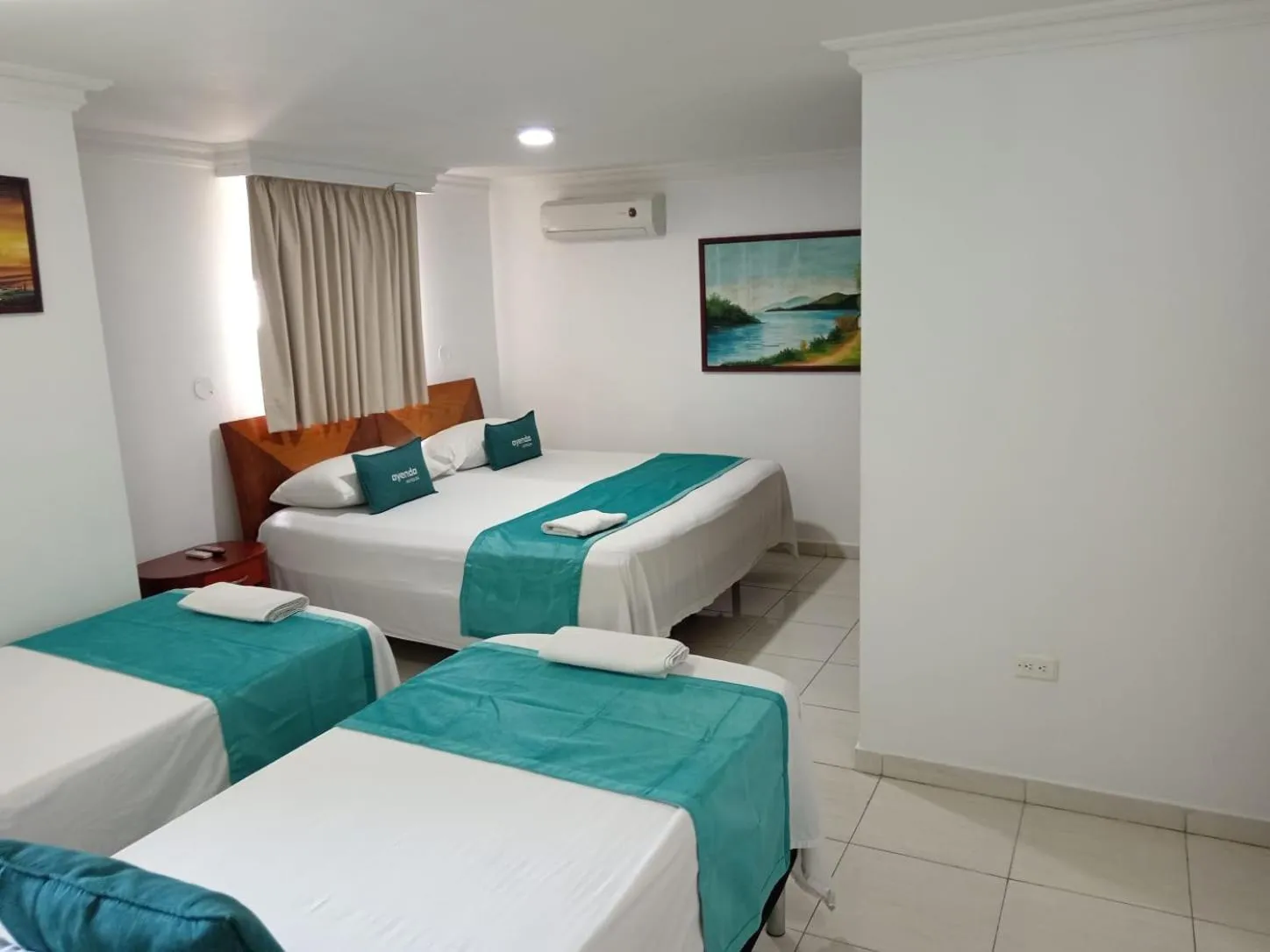 Photo of the whole room in Hotel Charthon Barranquilla