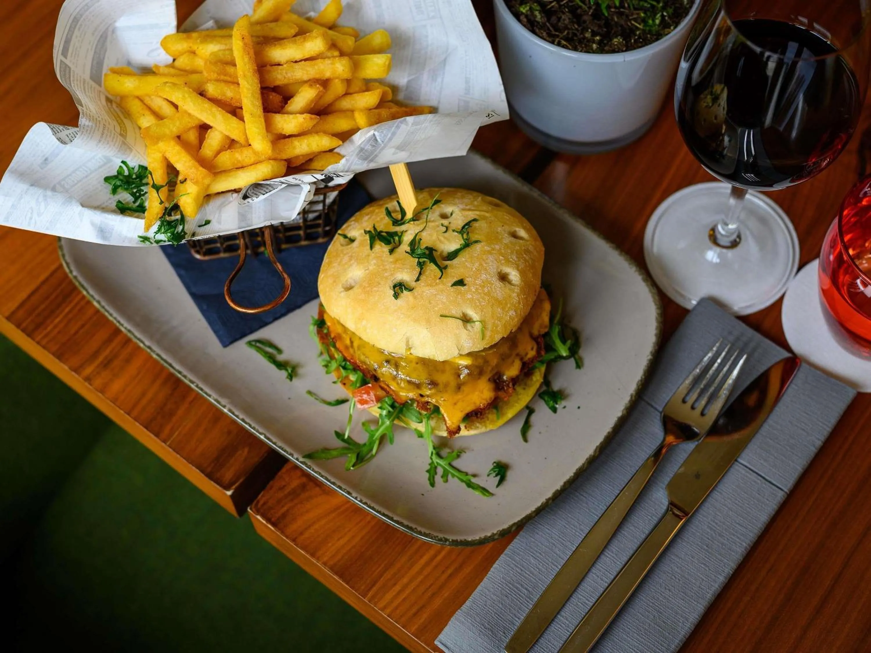 Restaurant/places to eat in Novotel Nürnberg am Messezentrum