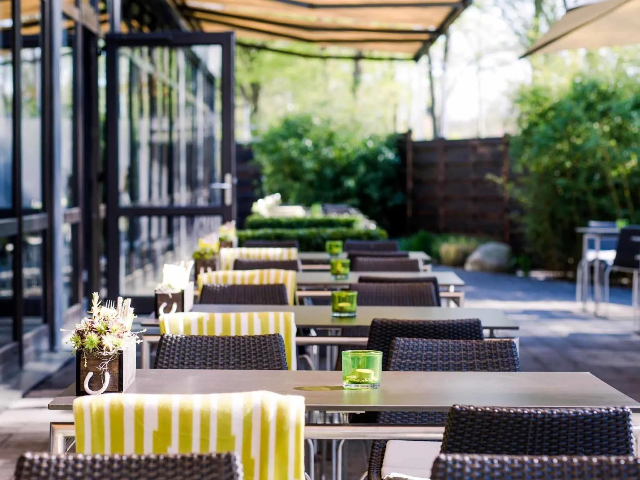 Restaurant/places to eat in Novotel Nürnberg am Messezentrum