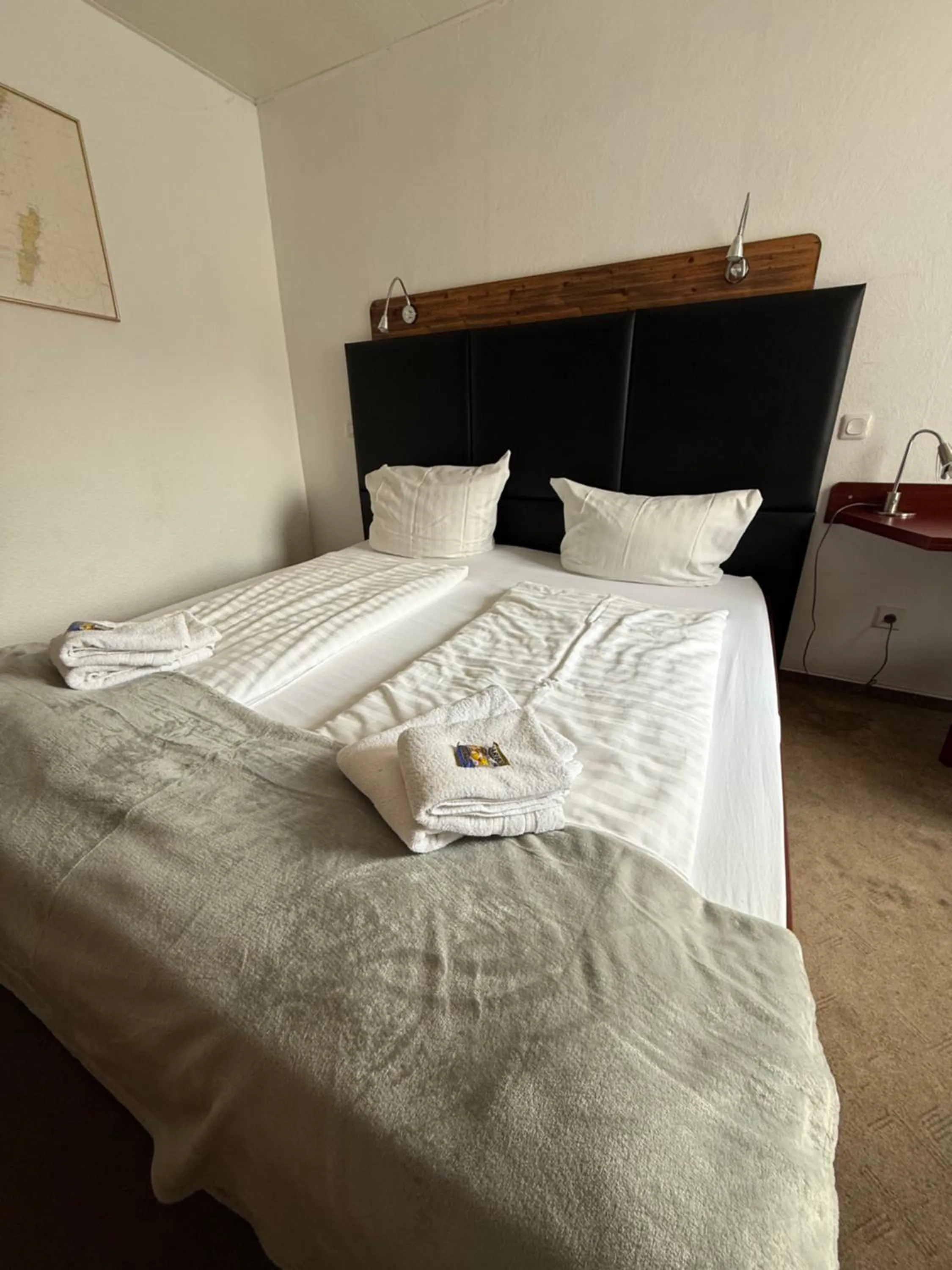 Bed in Hotel Schäfer